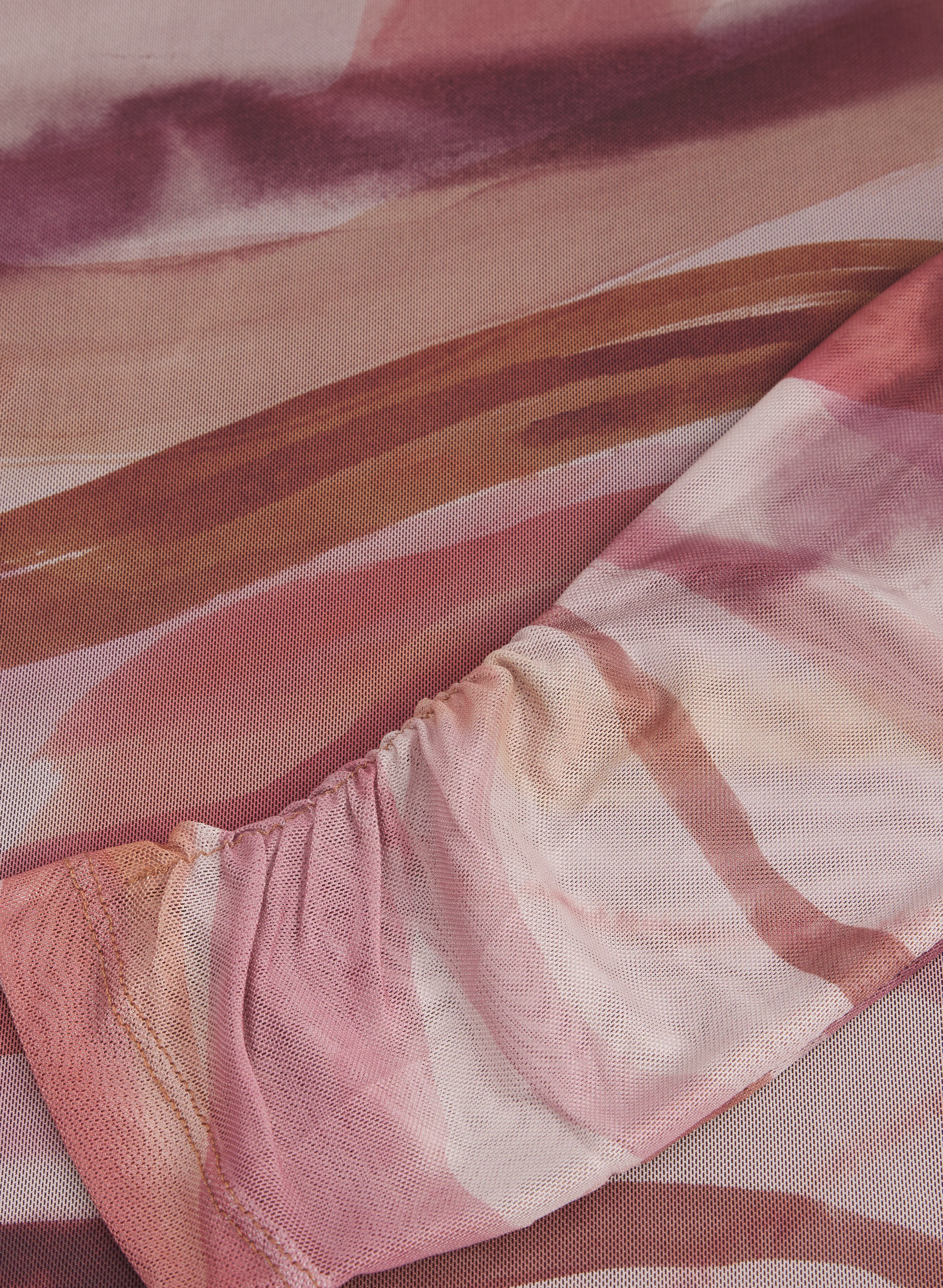 Abstract Mesh Top - Image 7
