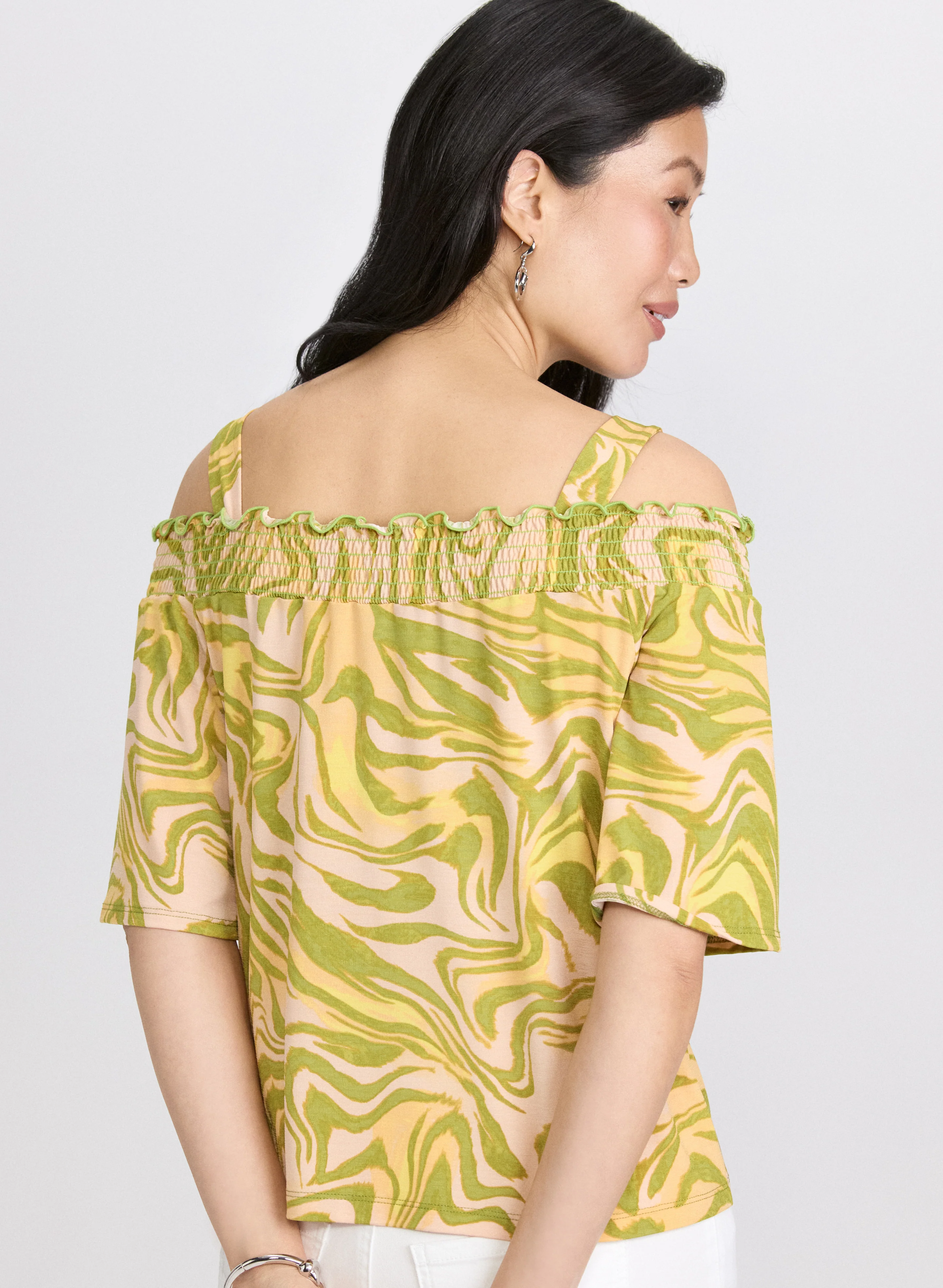 Abstract Off-Shoulder Top - Image 4