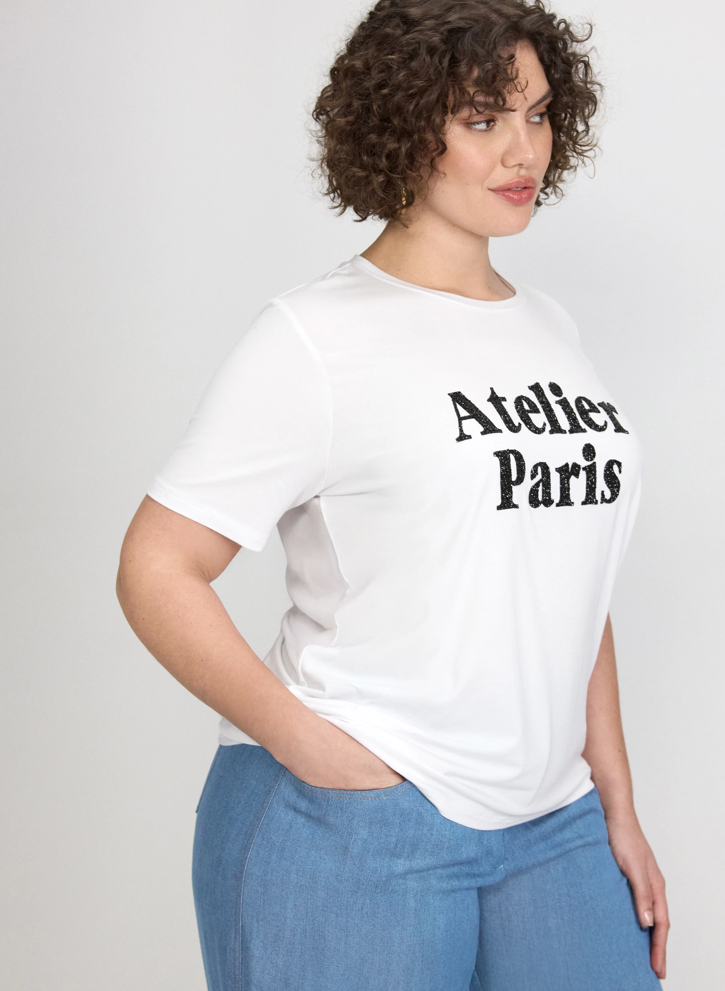 'Atelier Paris' T-Shirt - Image 5