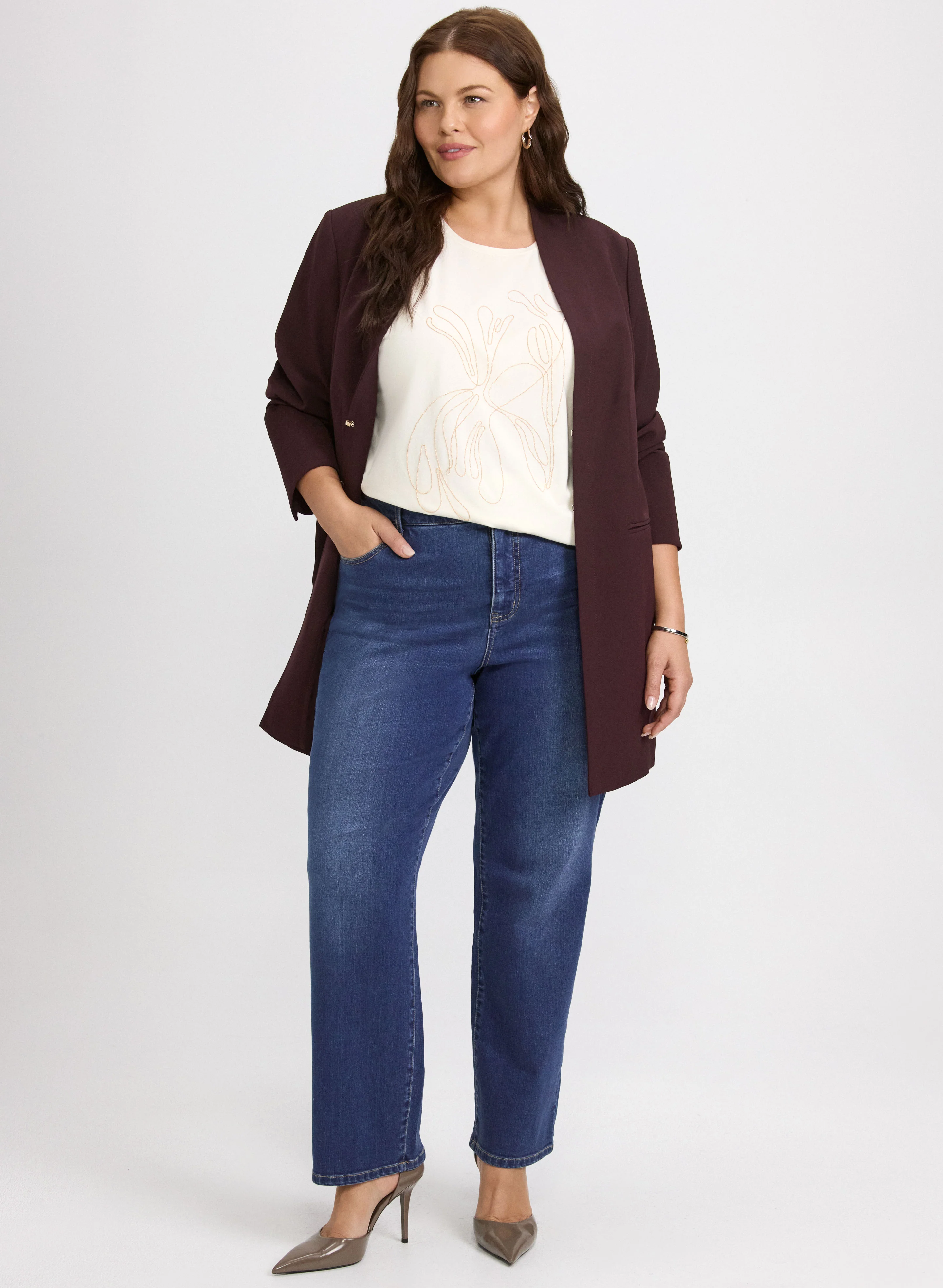 Belted Longline Blazer & Straight-Leg Jeans