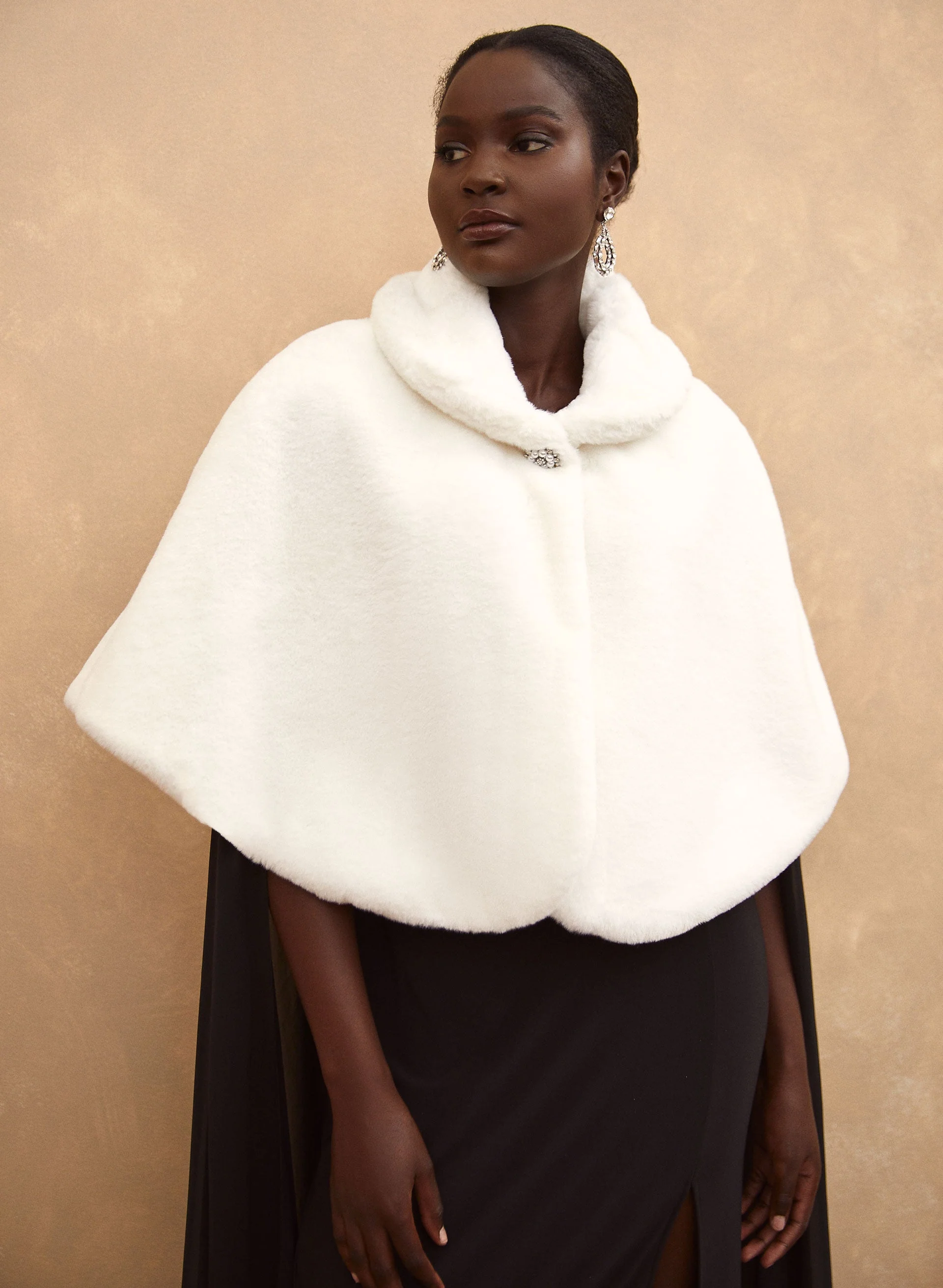 Brooch Detail Faux Fur Cape