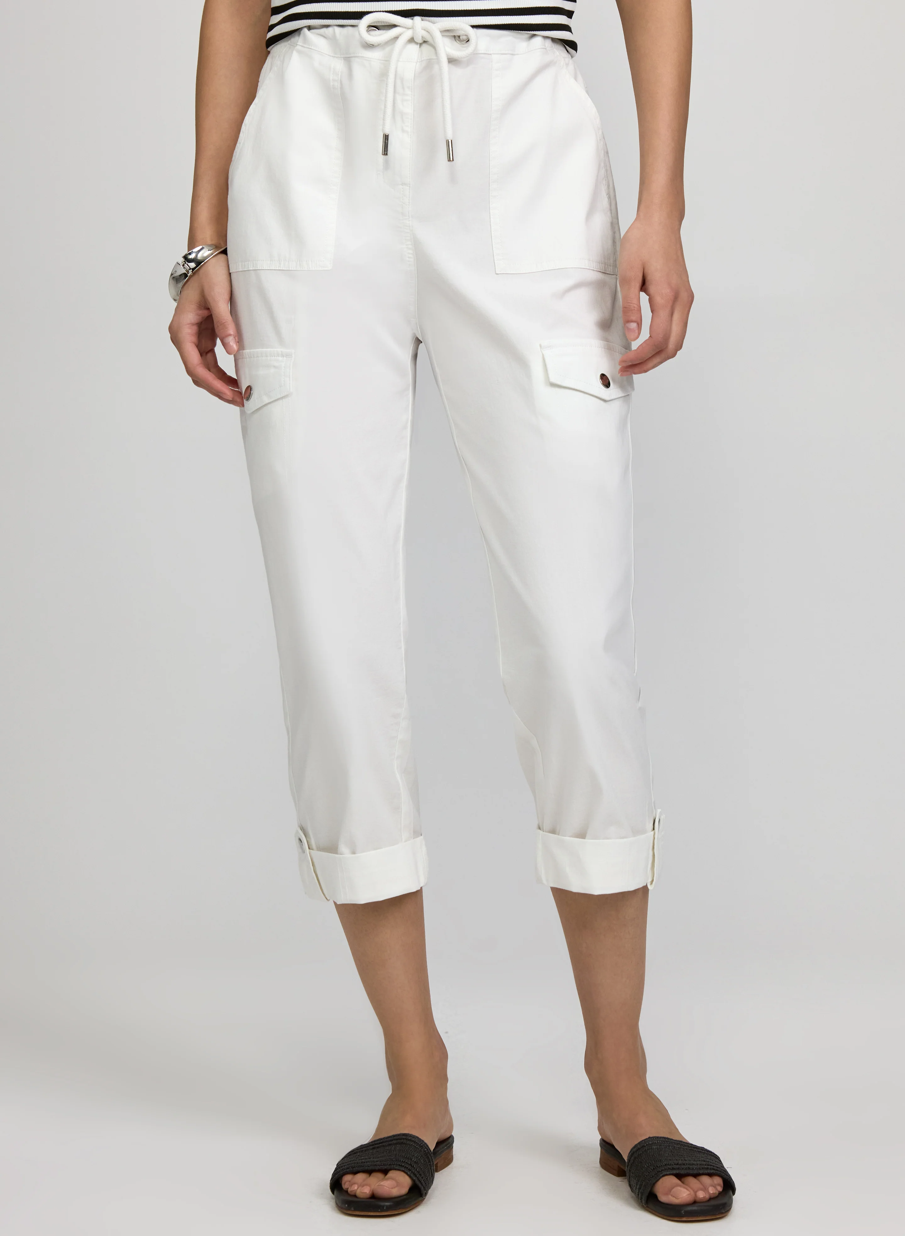 Cargo Pocket Capris