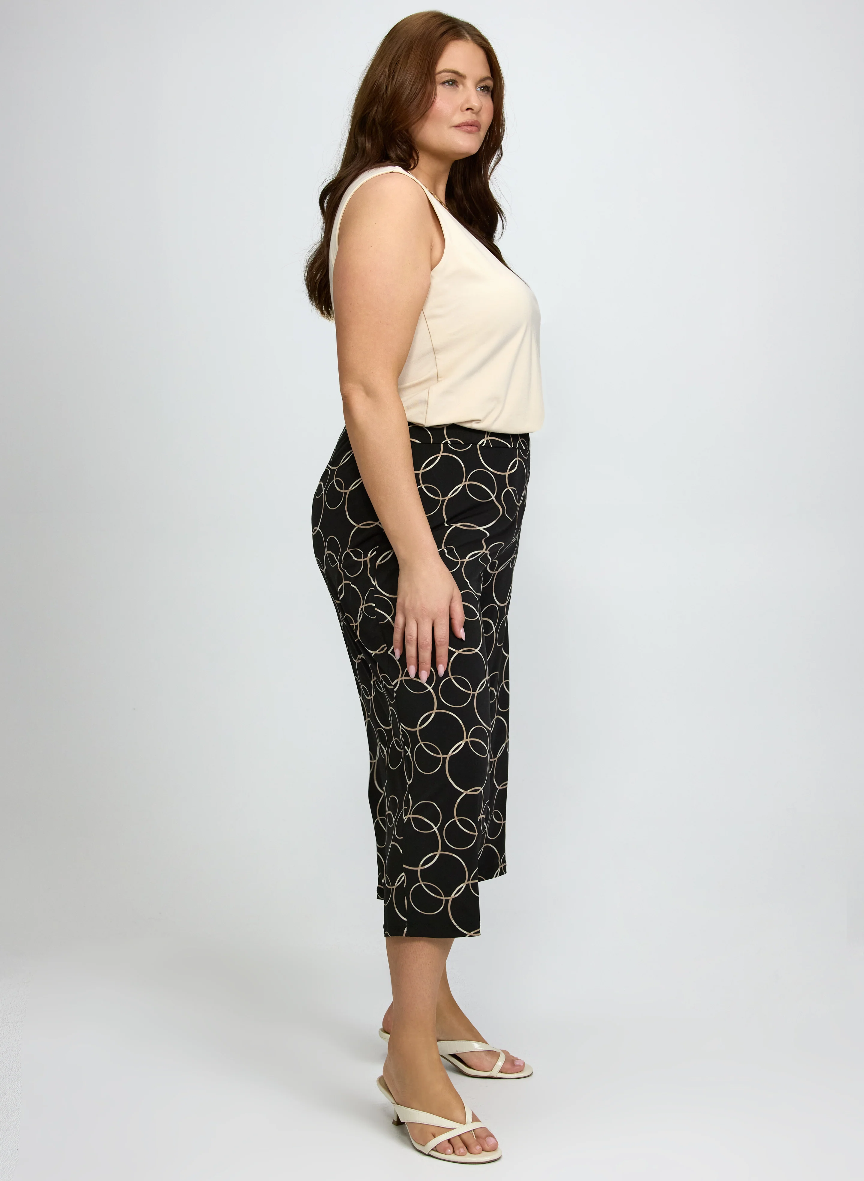 Circle Print Capris - Image 5