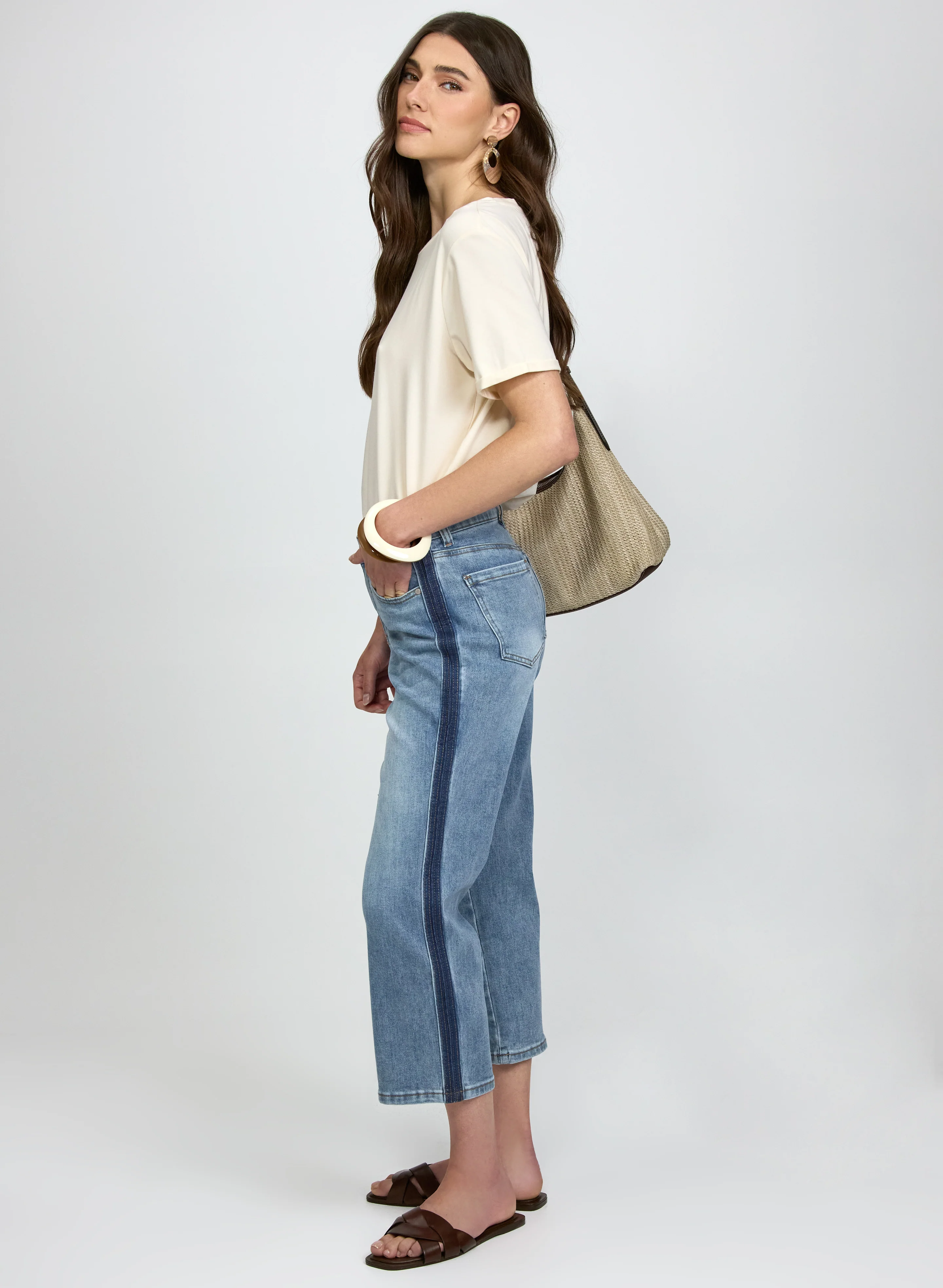 Contrast Denim Capris - Image 2