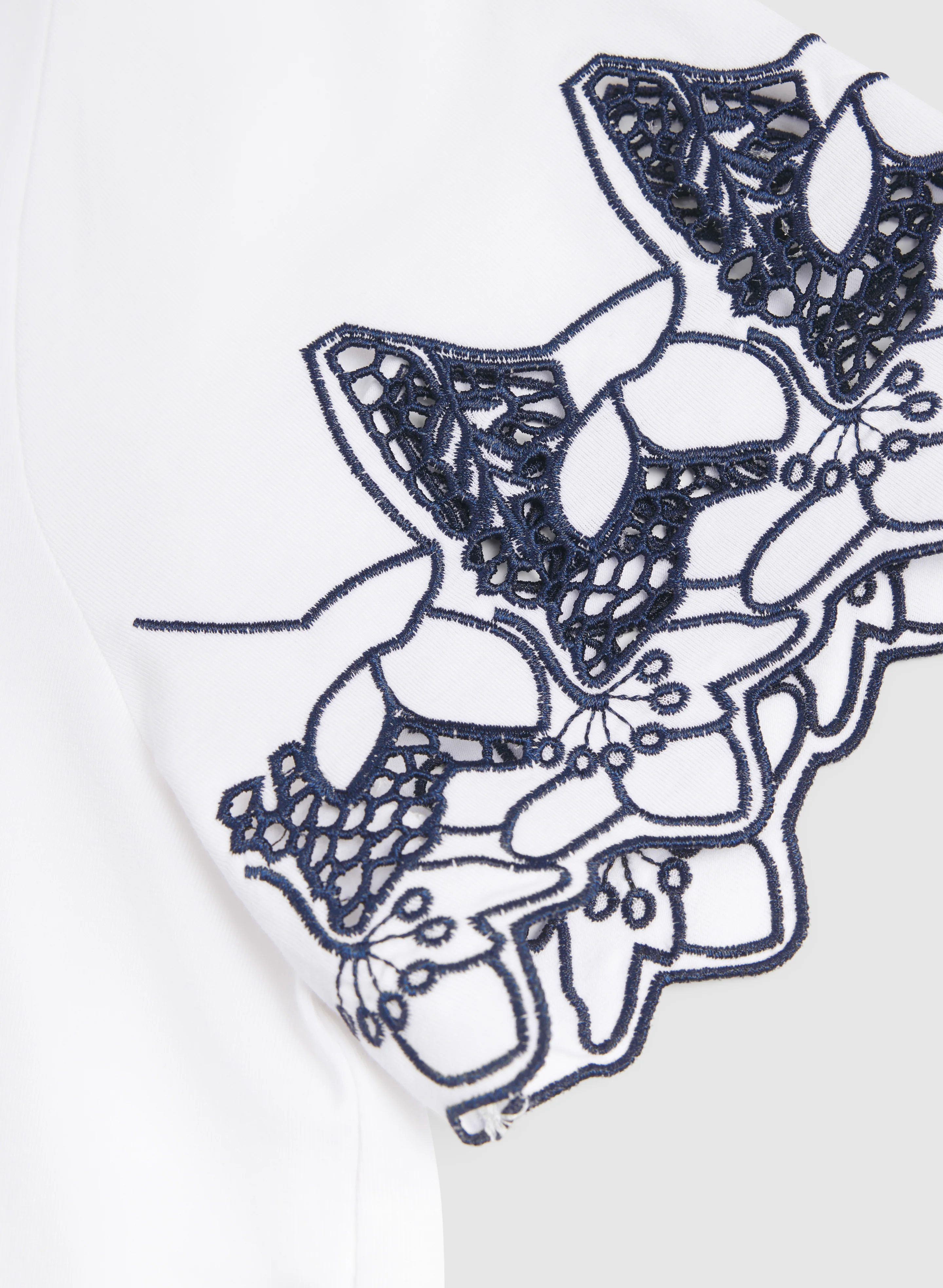 Contrast Embroidered Detail T-Shirt - Image 7