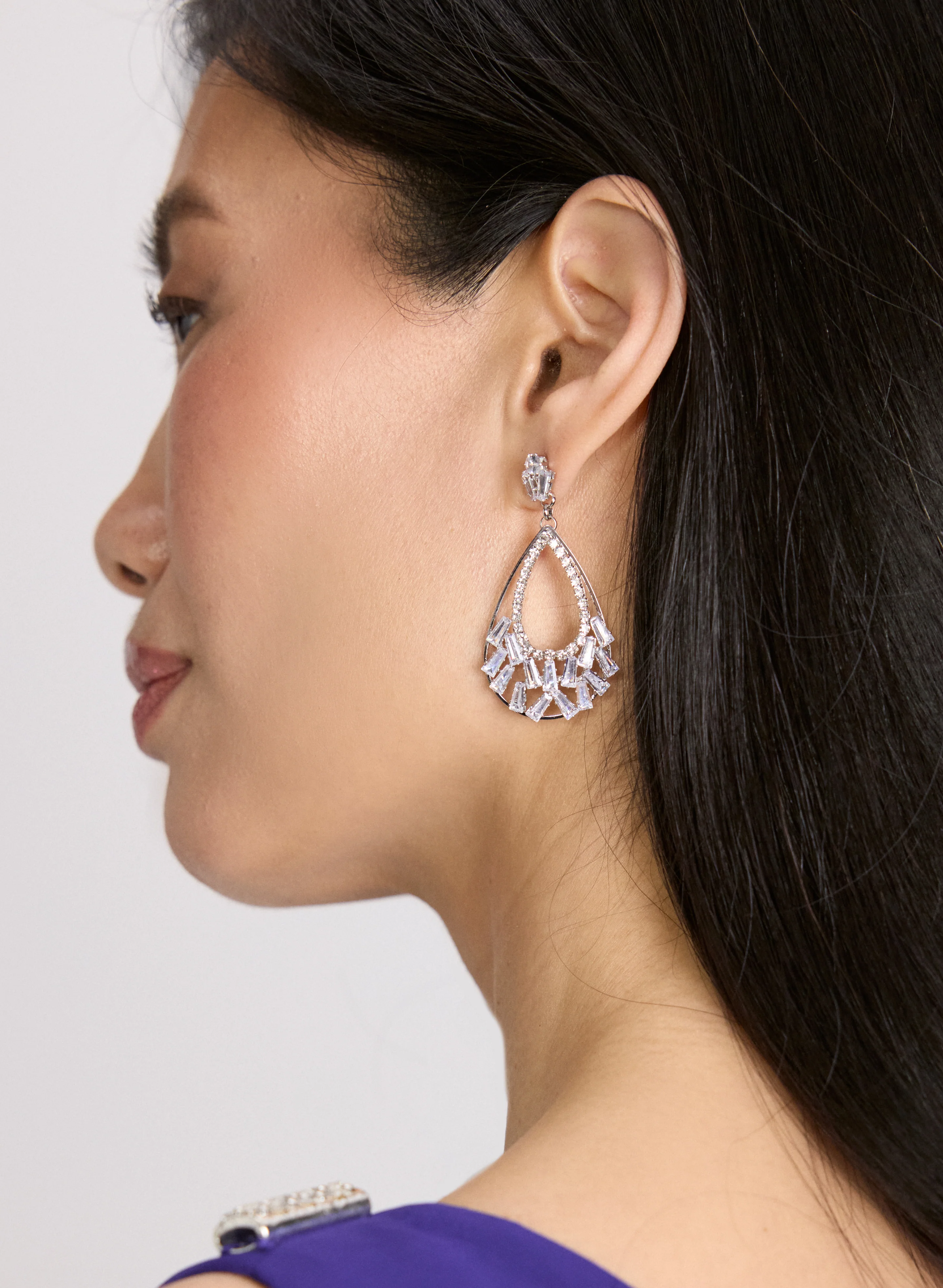 Crystal Teardrop Earrings - Image 3