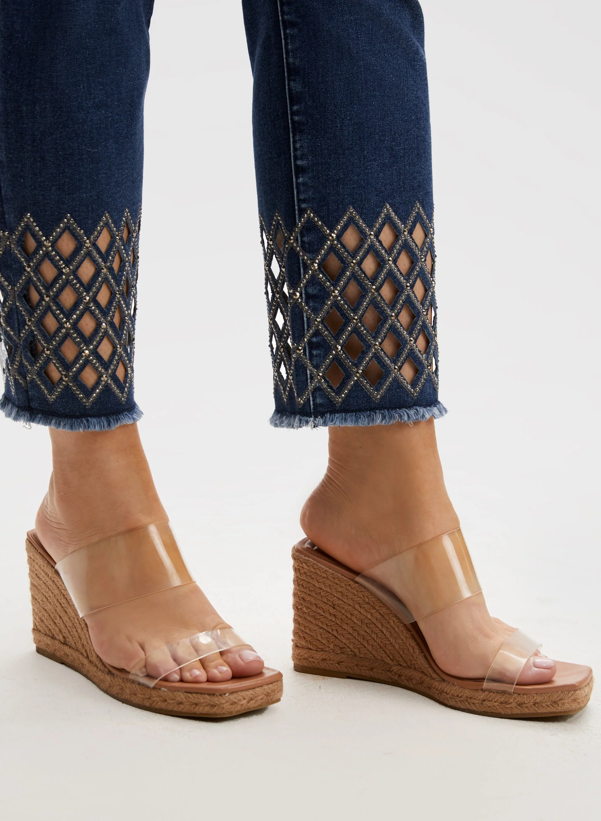Diamond Cutout Slim Leg Jeans - Image 4