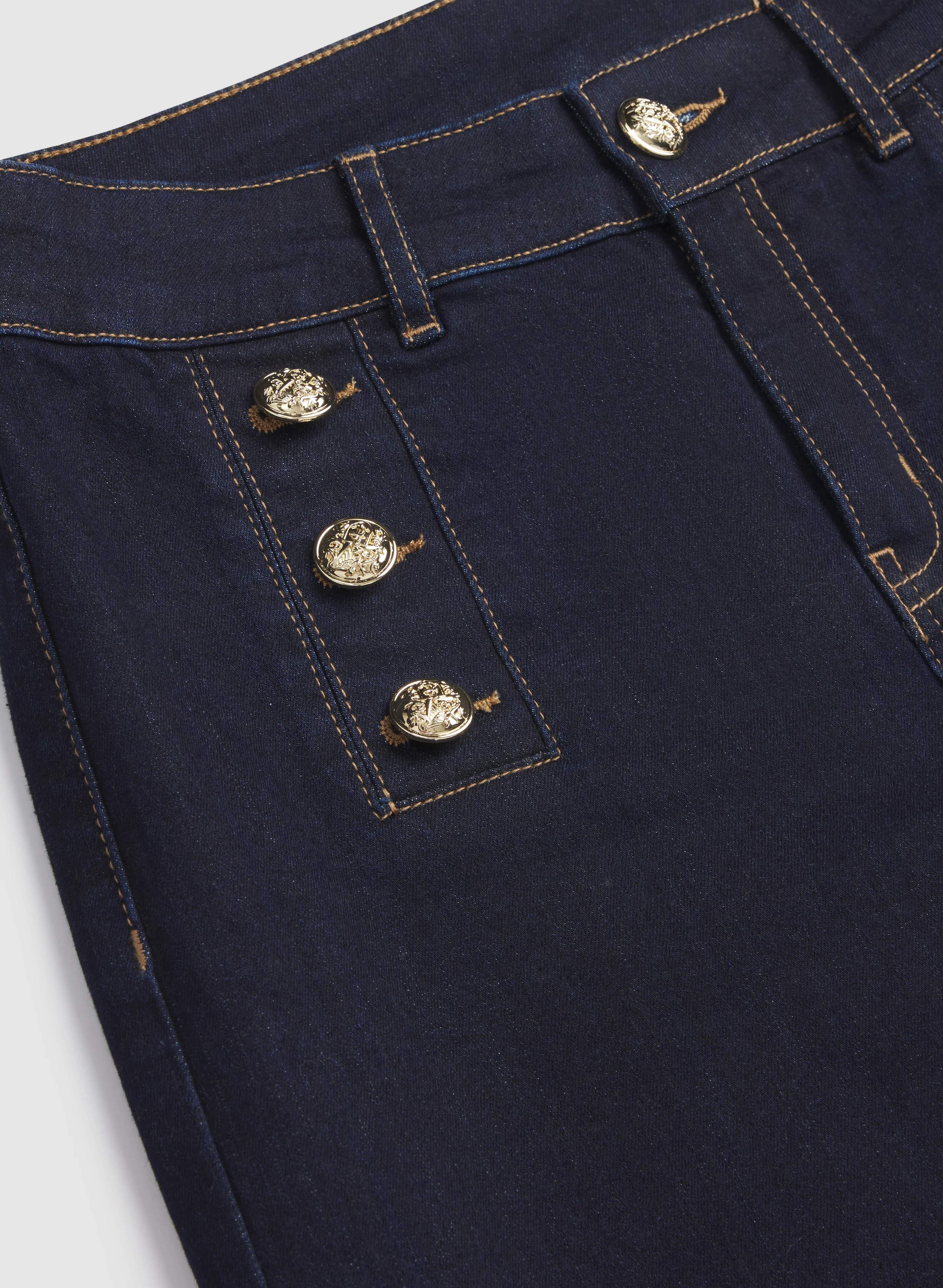 Embossed Button Detail Jeans - Image 8