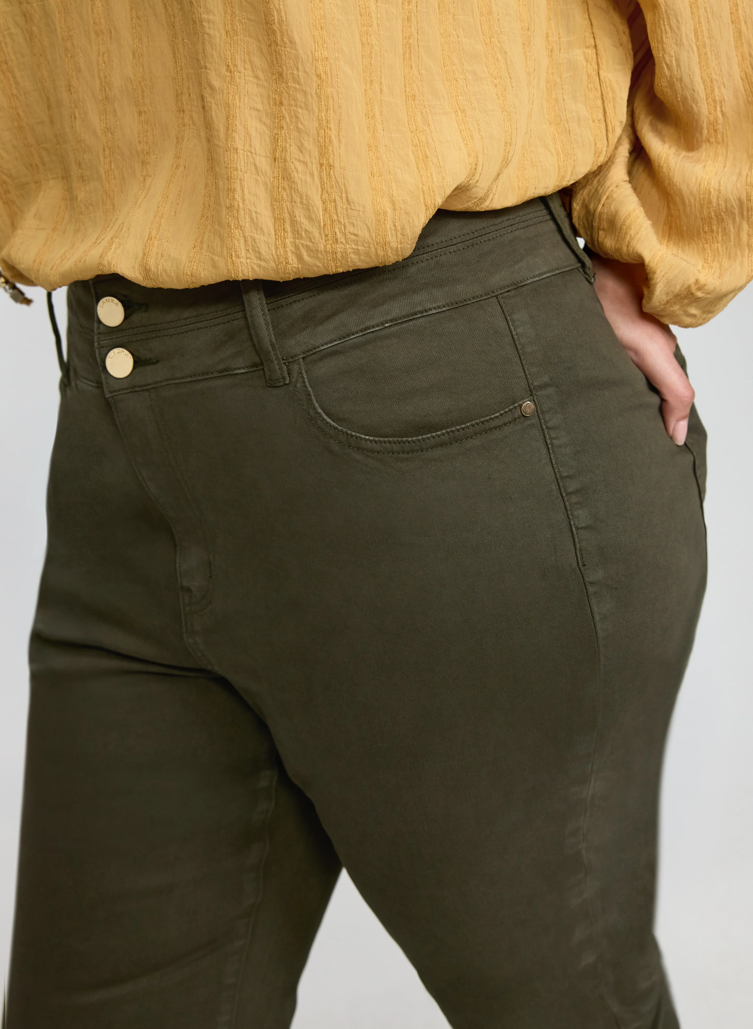 Flare-Leg Jeans - Image 4