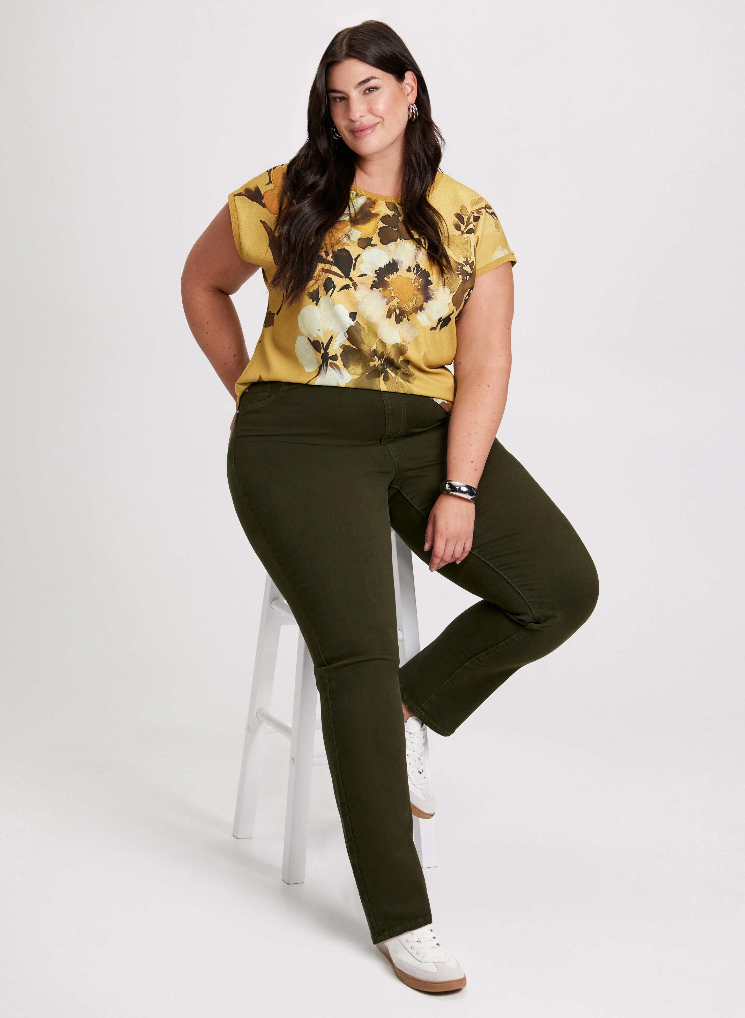 Floral Print Top & Straight Leg Jeans
