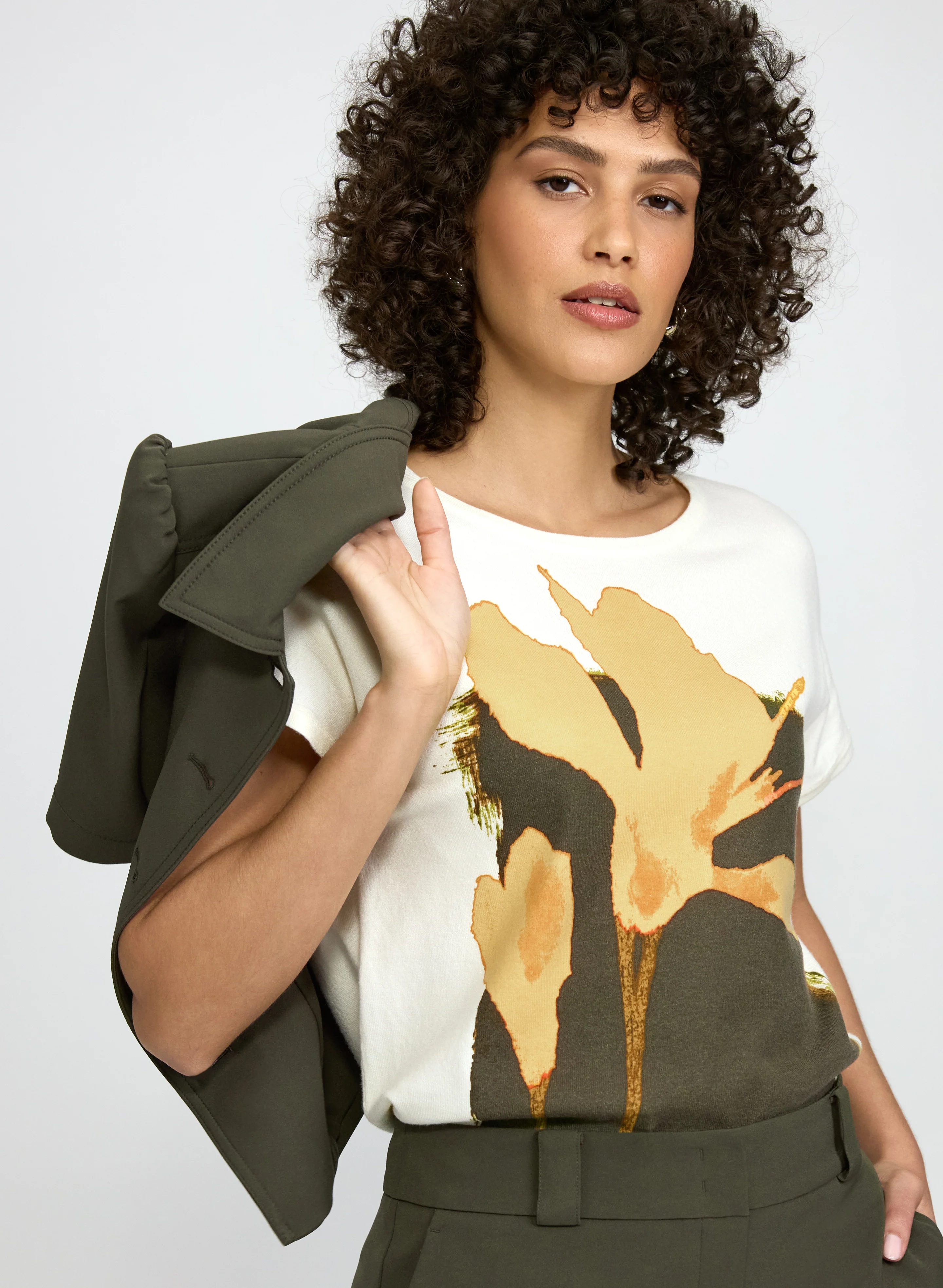 Floral Short Sleeve Pullover