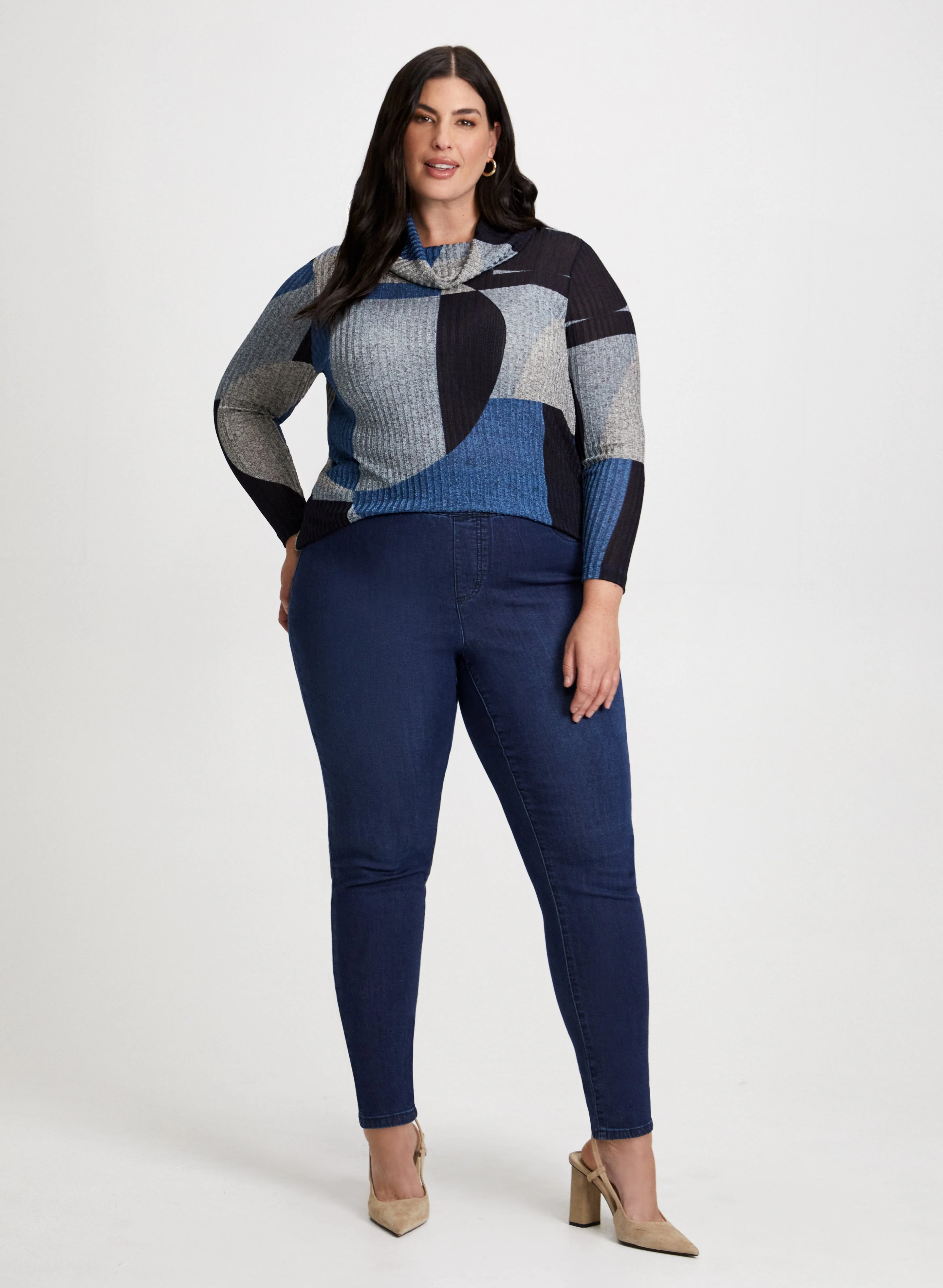Geometric Print Top & Slim Leg Jeans