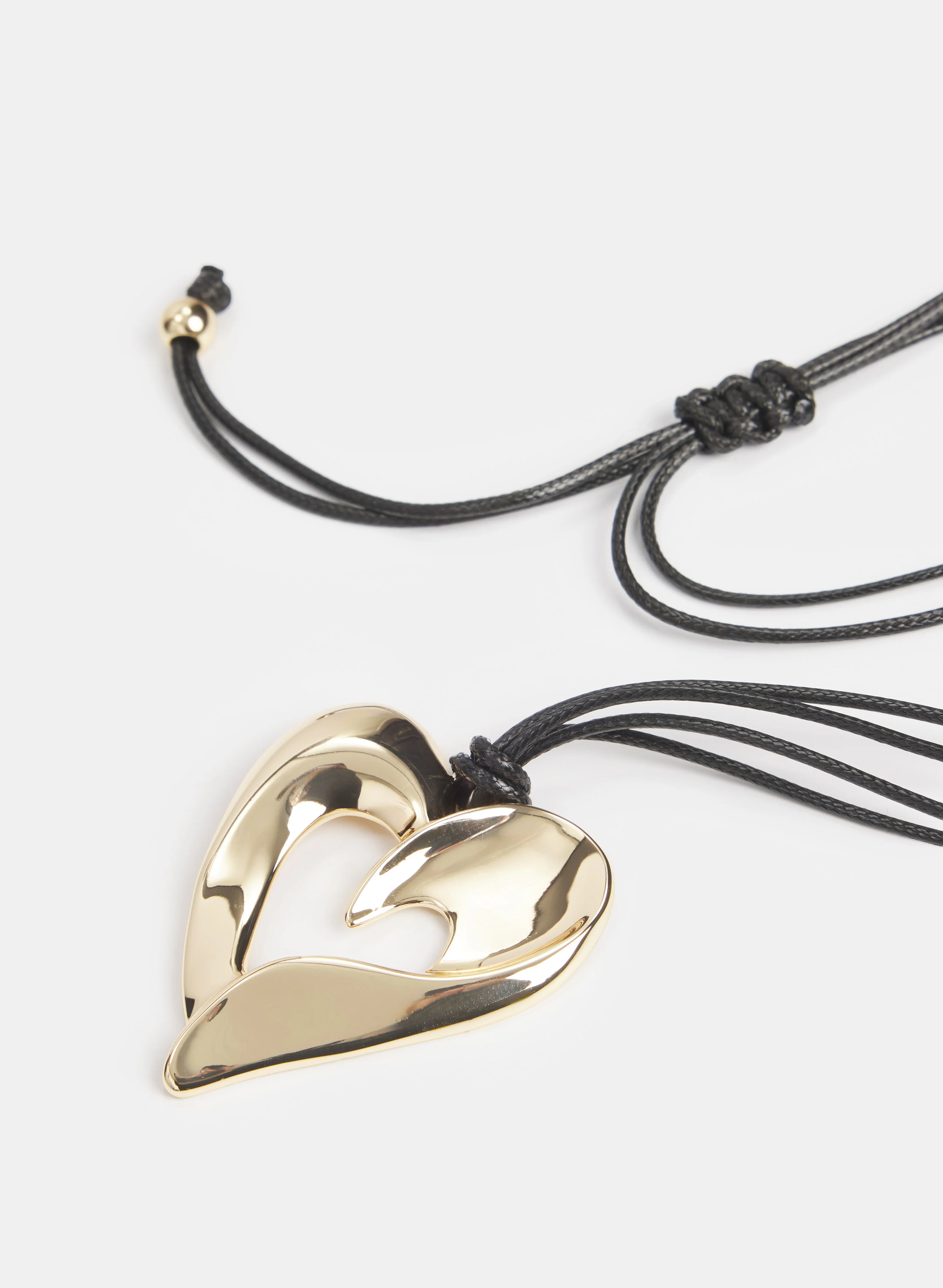 Heart Pendant Necklace - Image 2