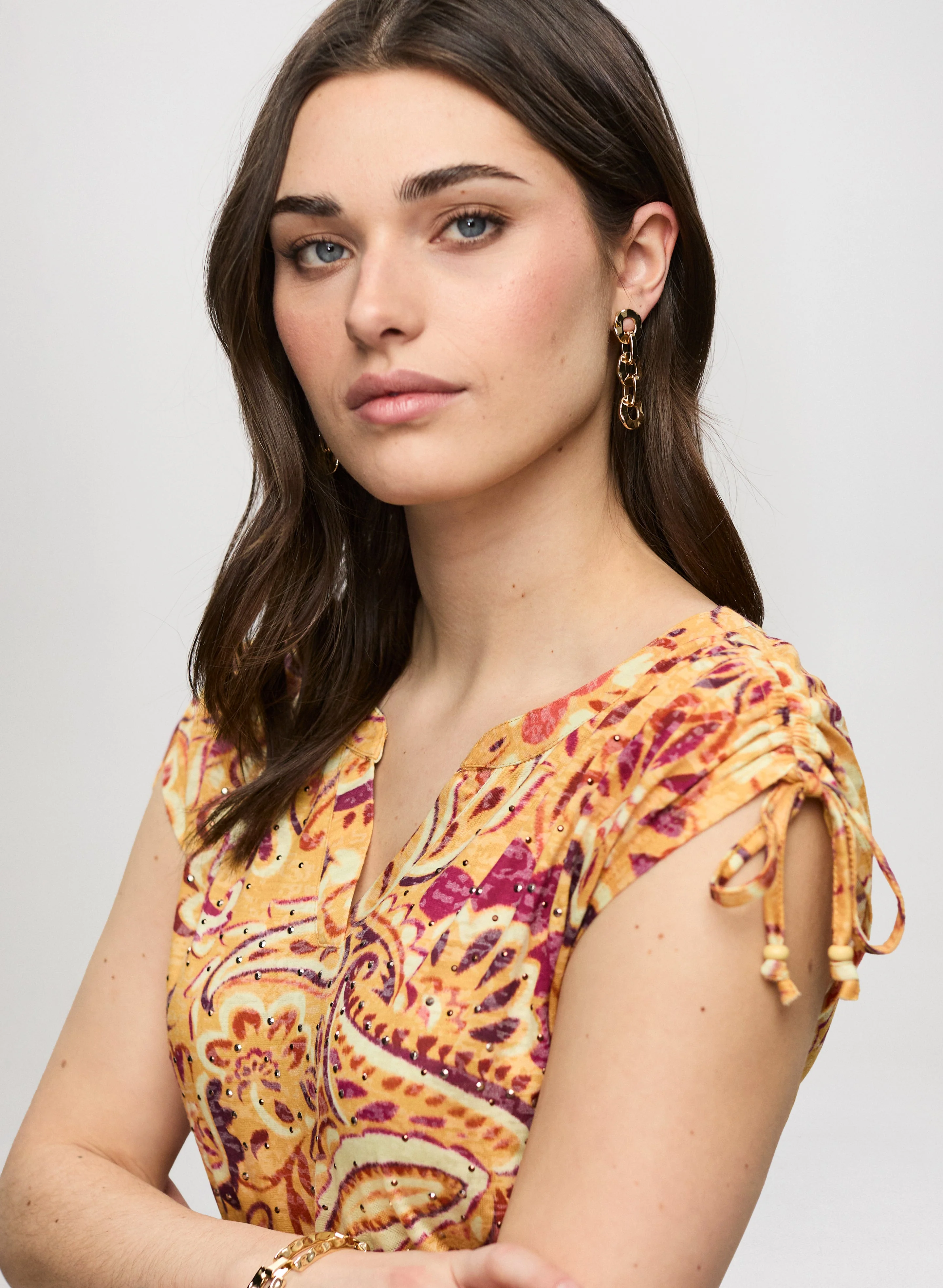 Heathered Paisley Print T-Shirt - Image 2