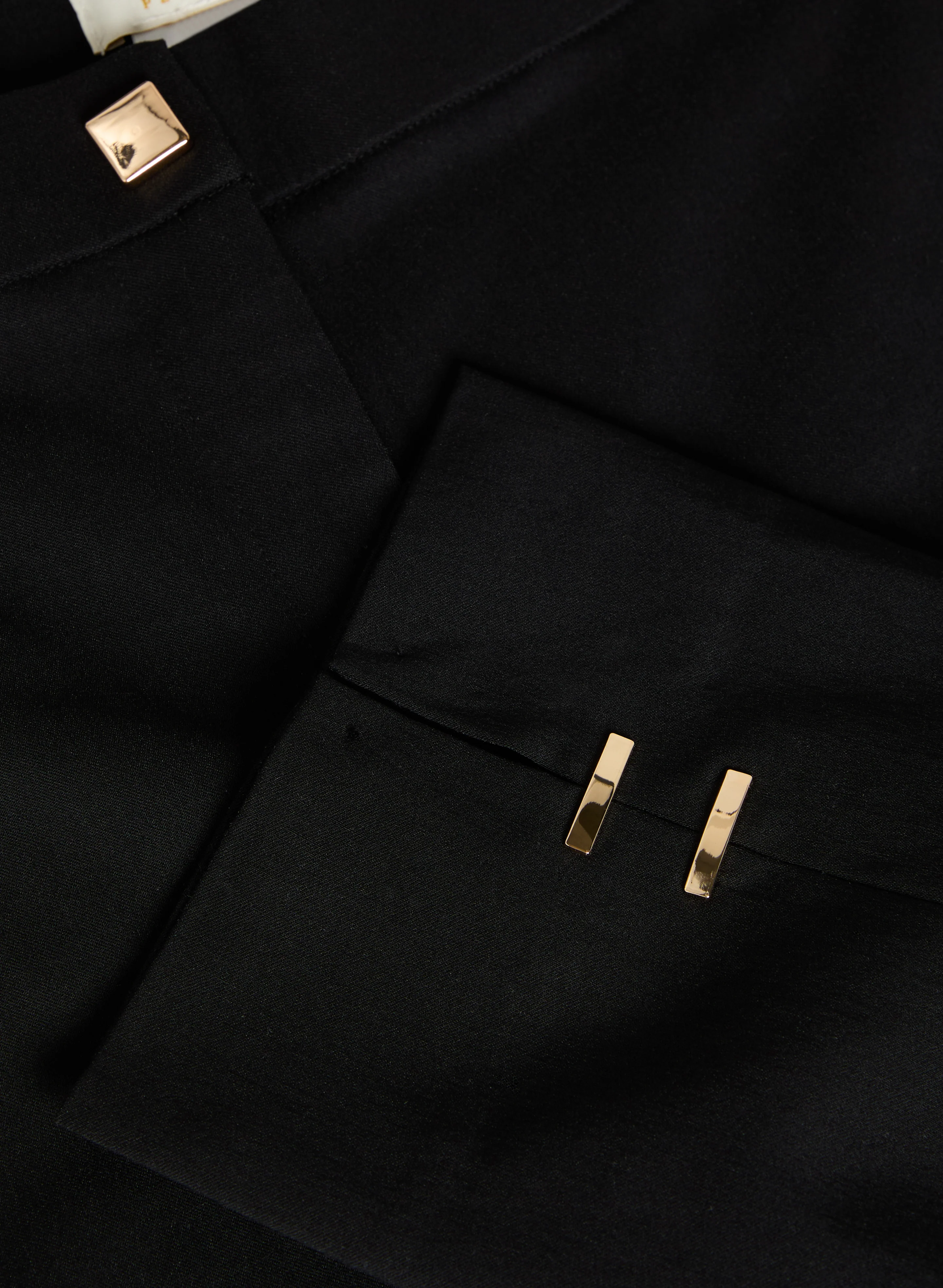 High-Rise Bengaline Capris - Image 7