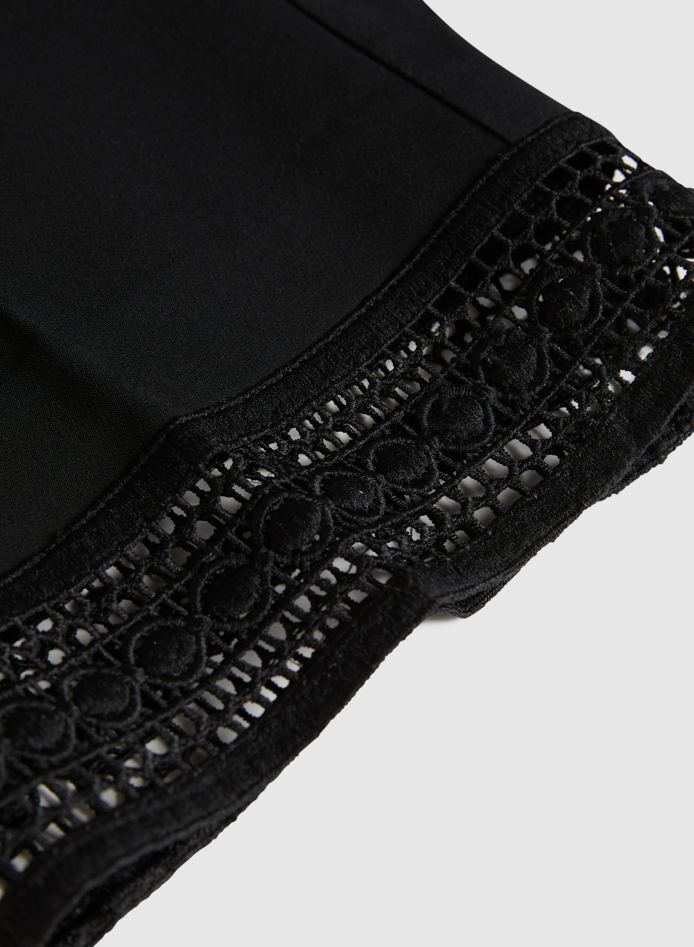 Lace Trim Capris - Image 7