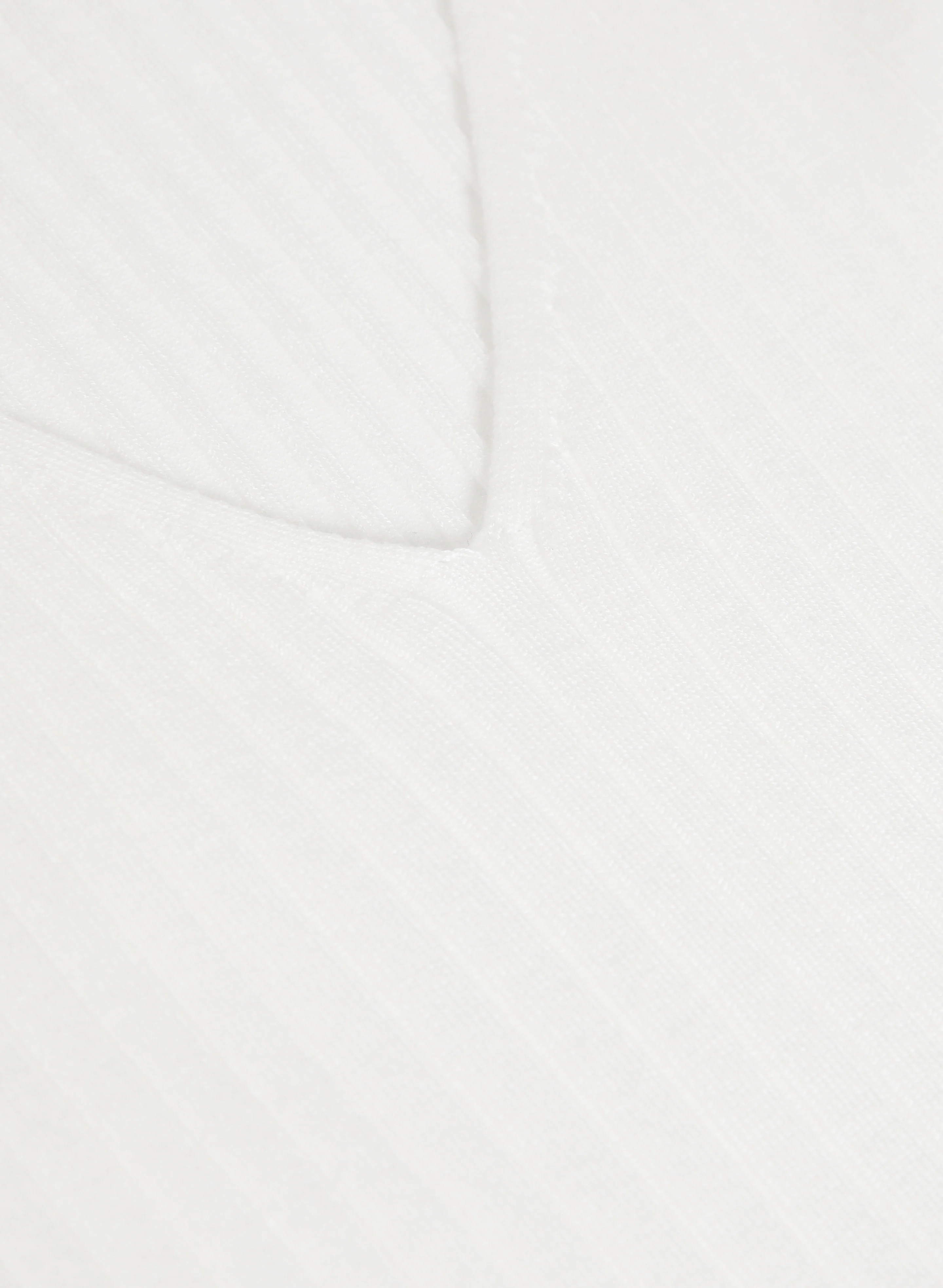 Sleeveless Ribbed Knit Sweater - Image 7