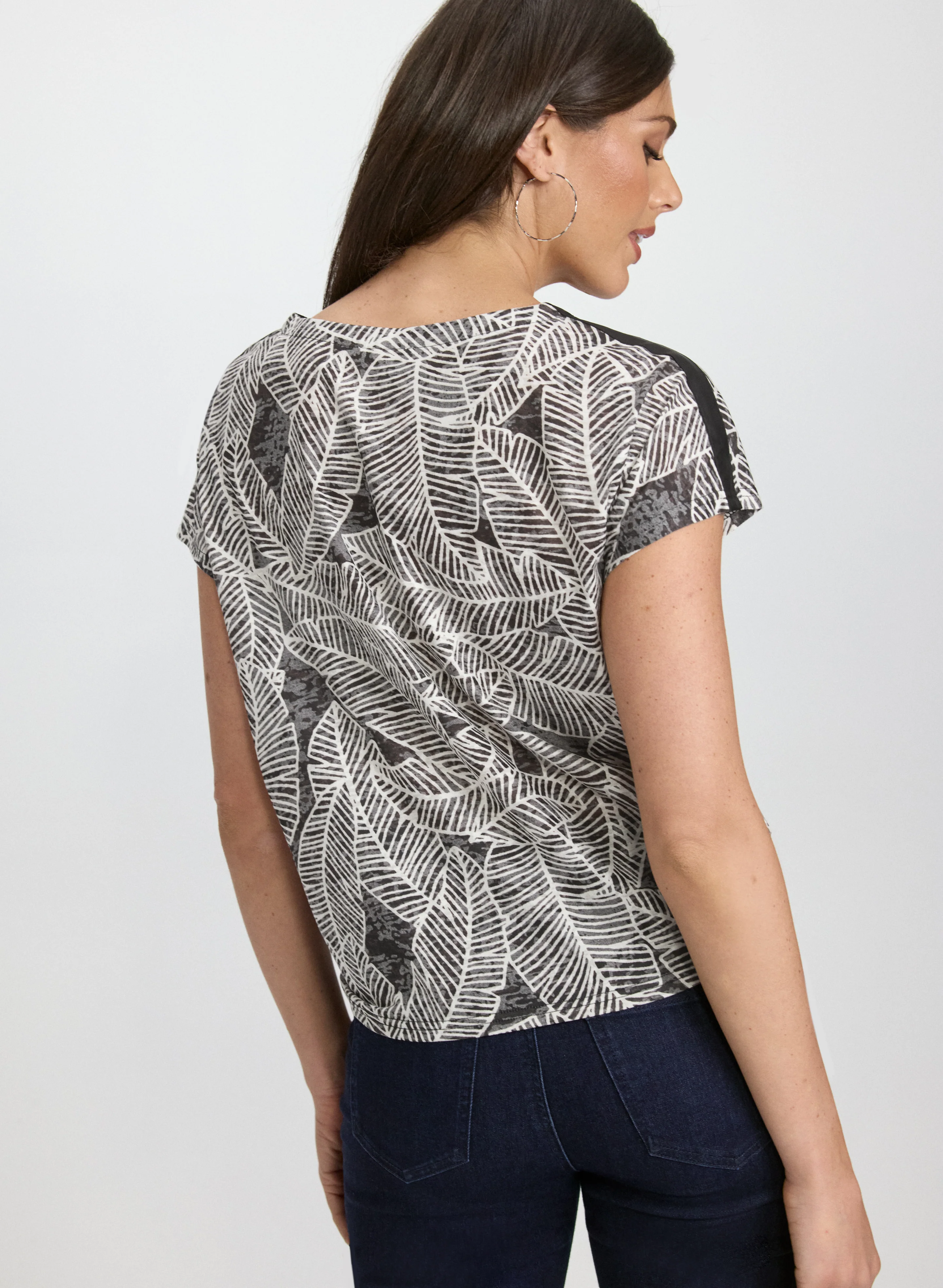 Leaf Print T-Shirt - Image 4