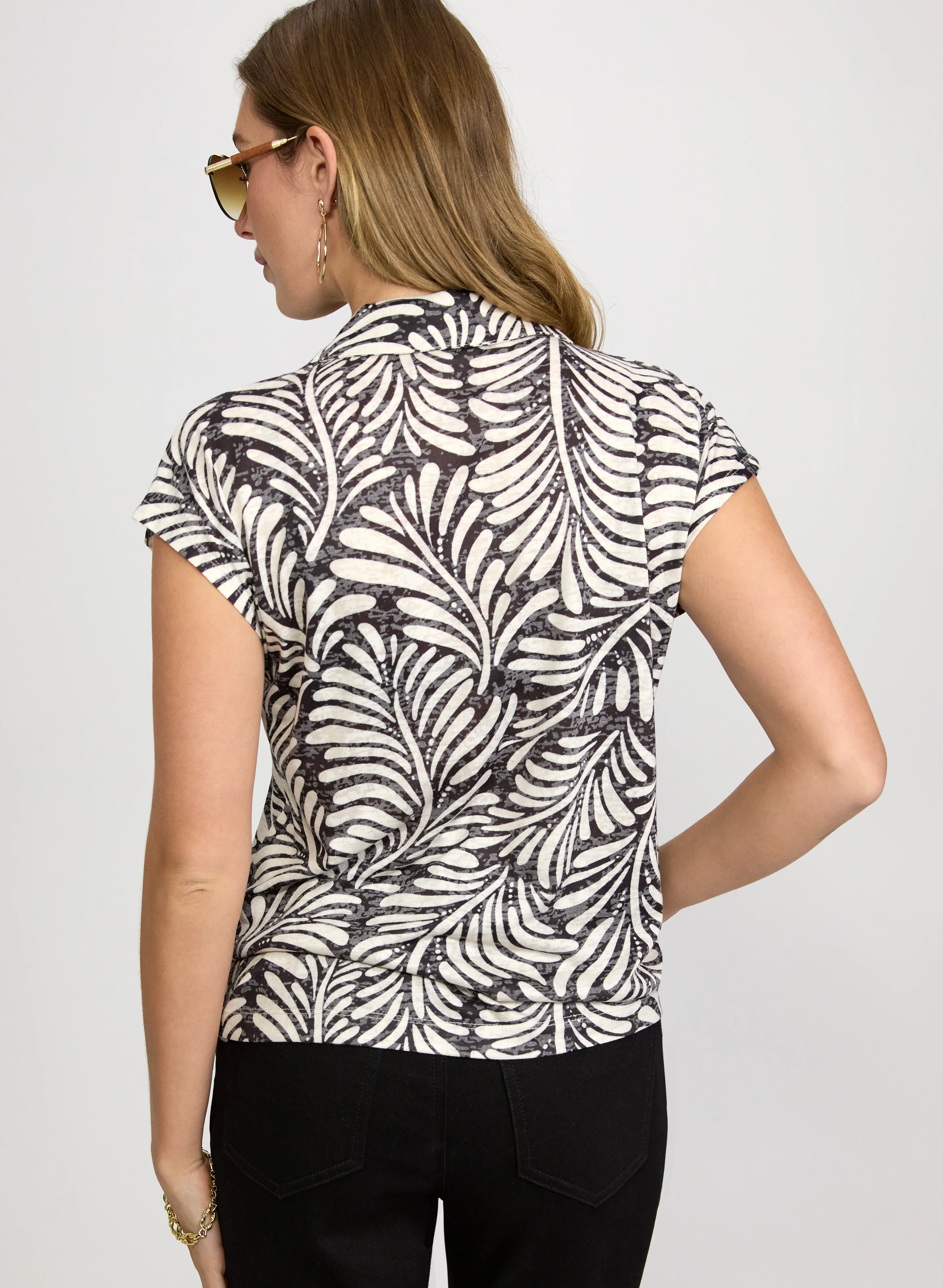 Leaf Print T-Shirt - Image 4