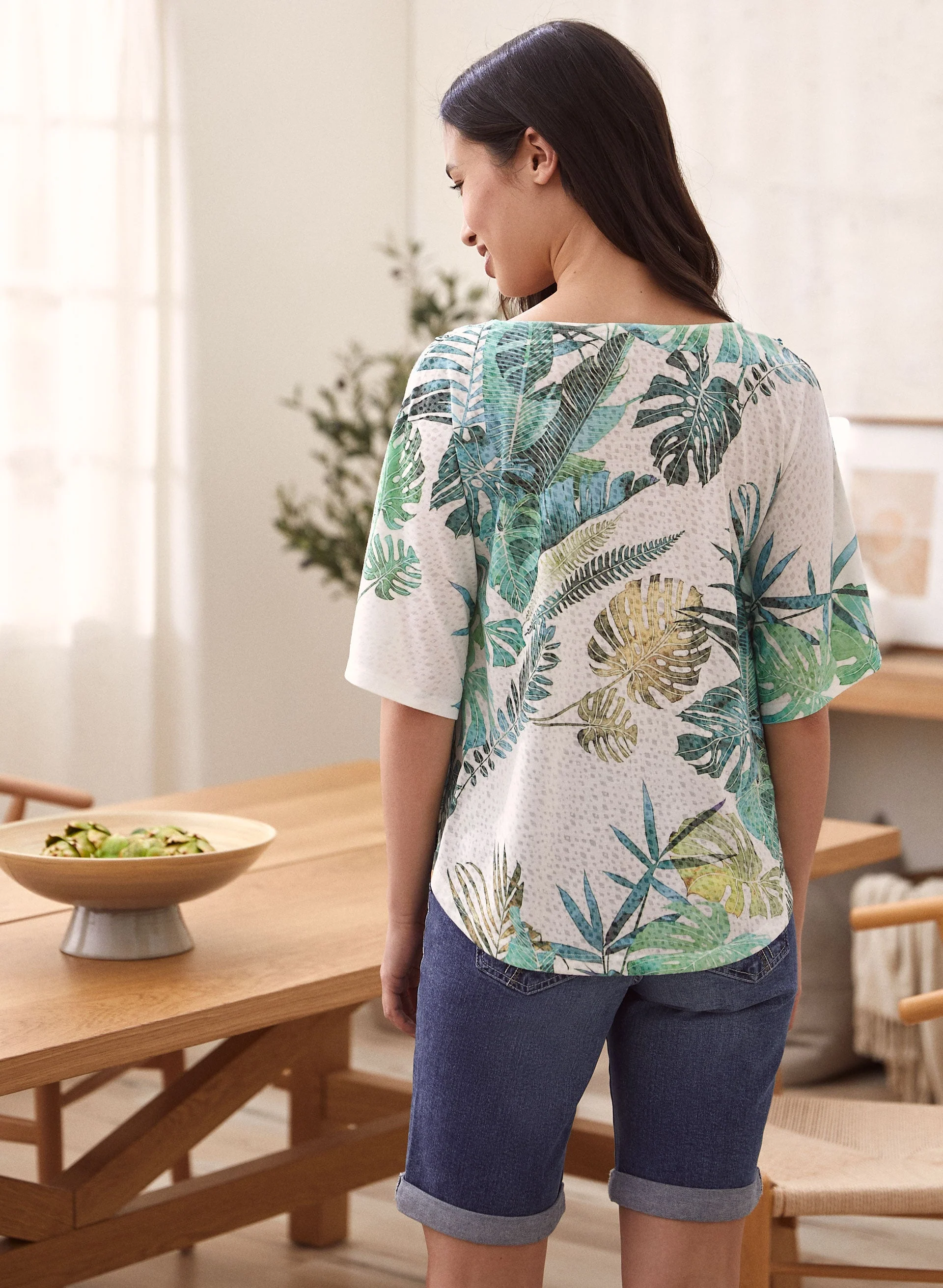 Leaf Print Tee - Image 4
