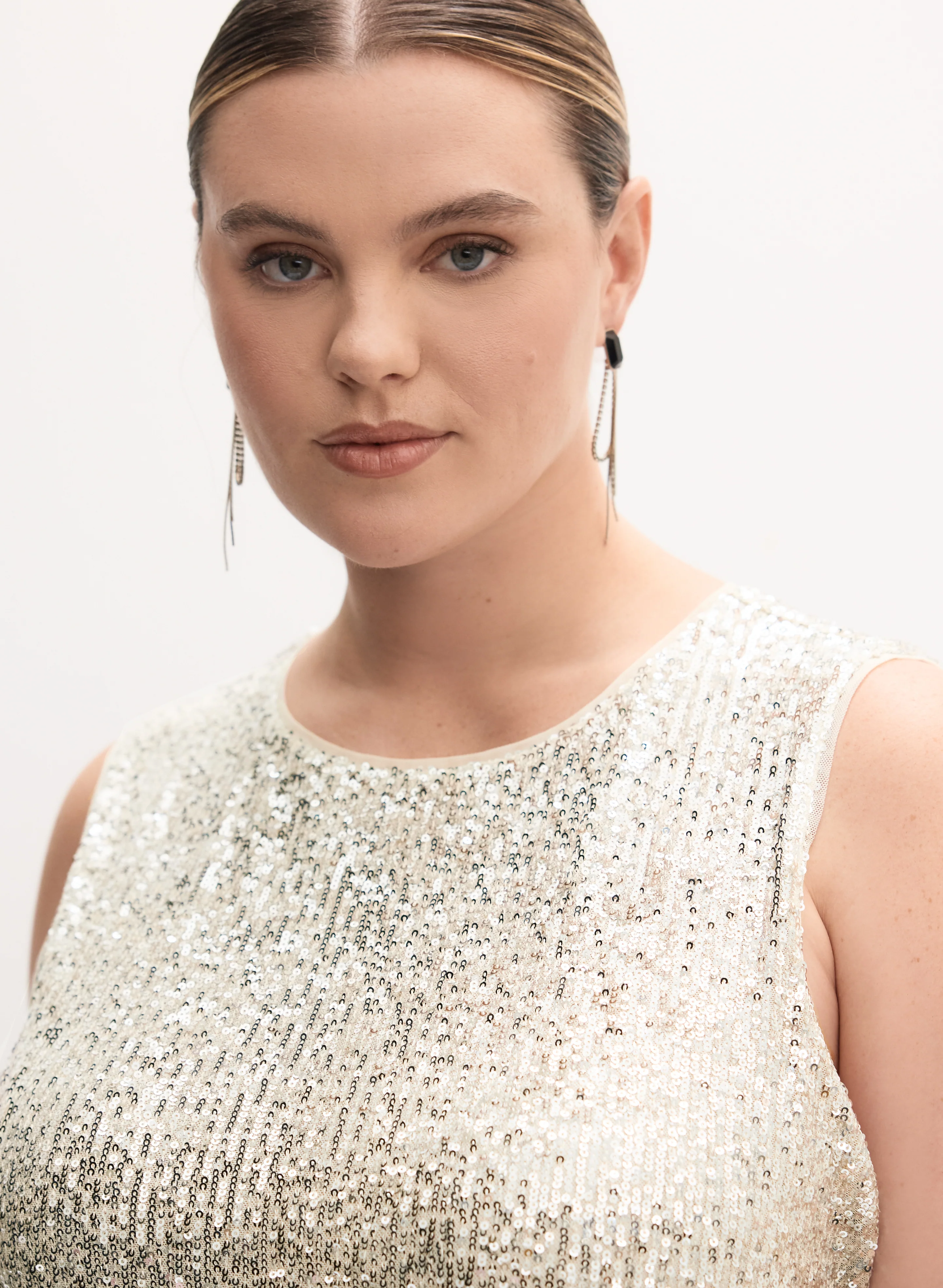 Melanie Lyne - Sequin Embellished Tank Top - Image 4