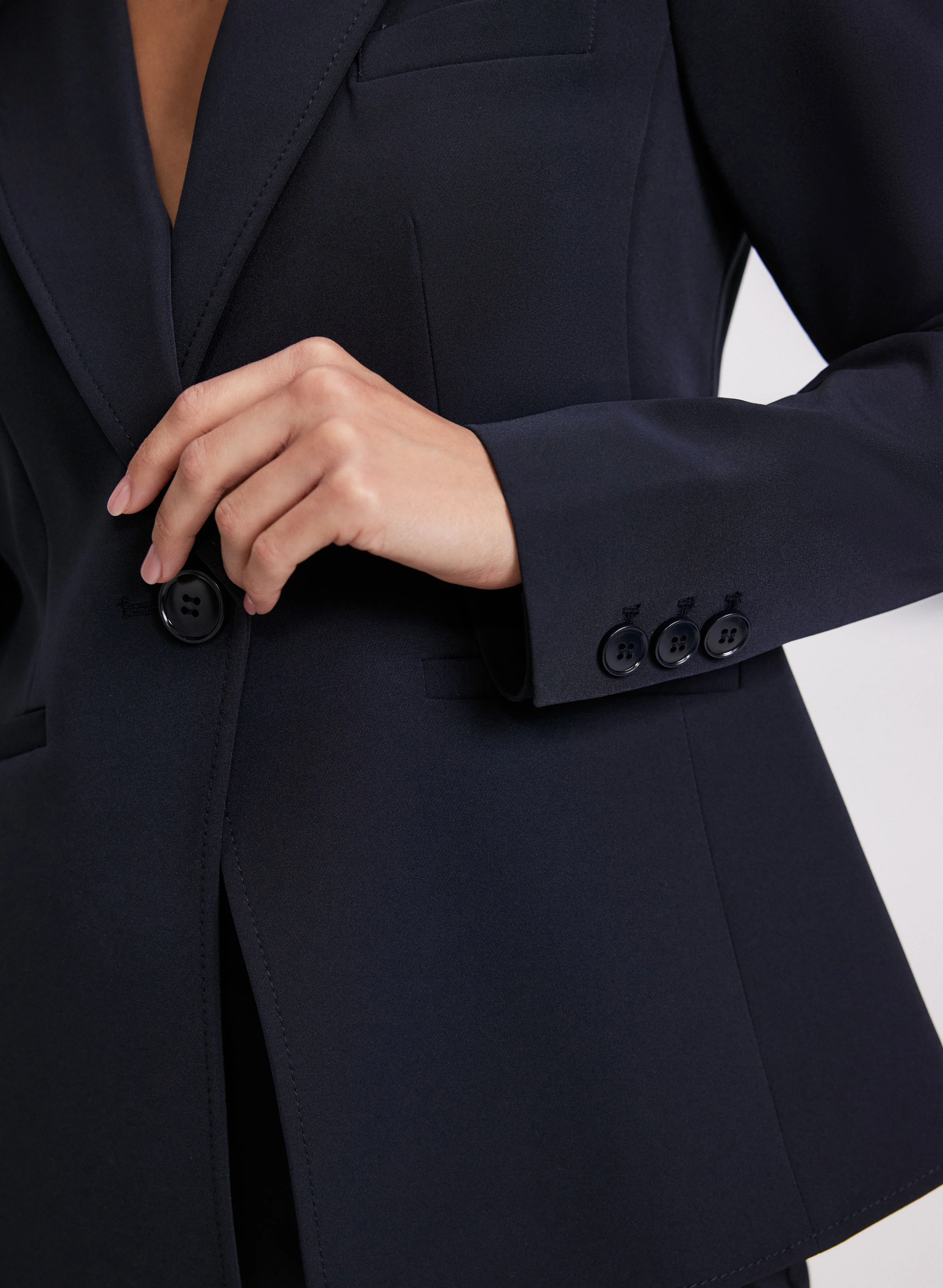 Notch Collar Suiting Jacket - Image 5