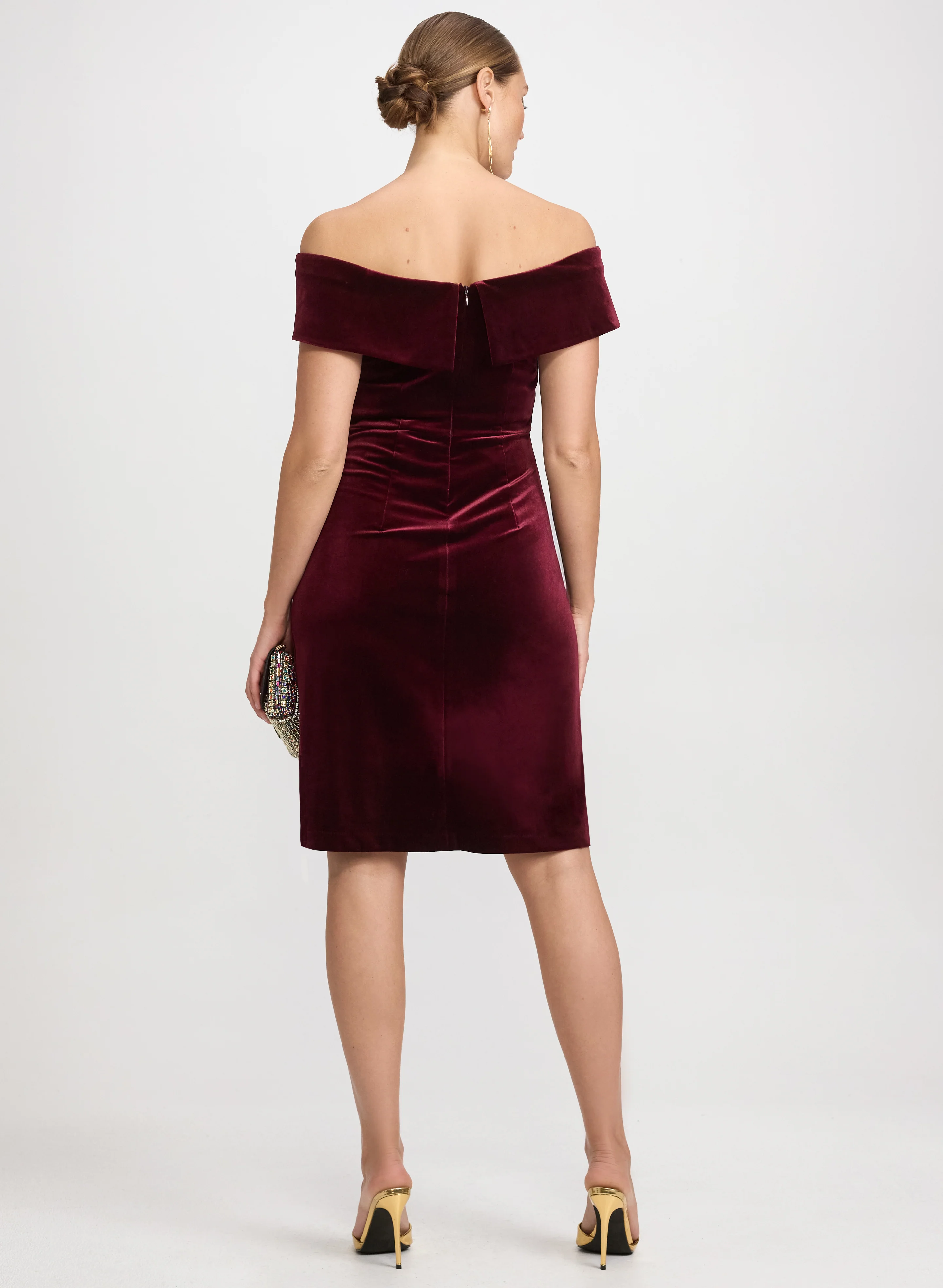 Off-The-Shoulder Velvet Dress - Image 4