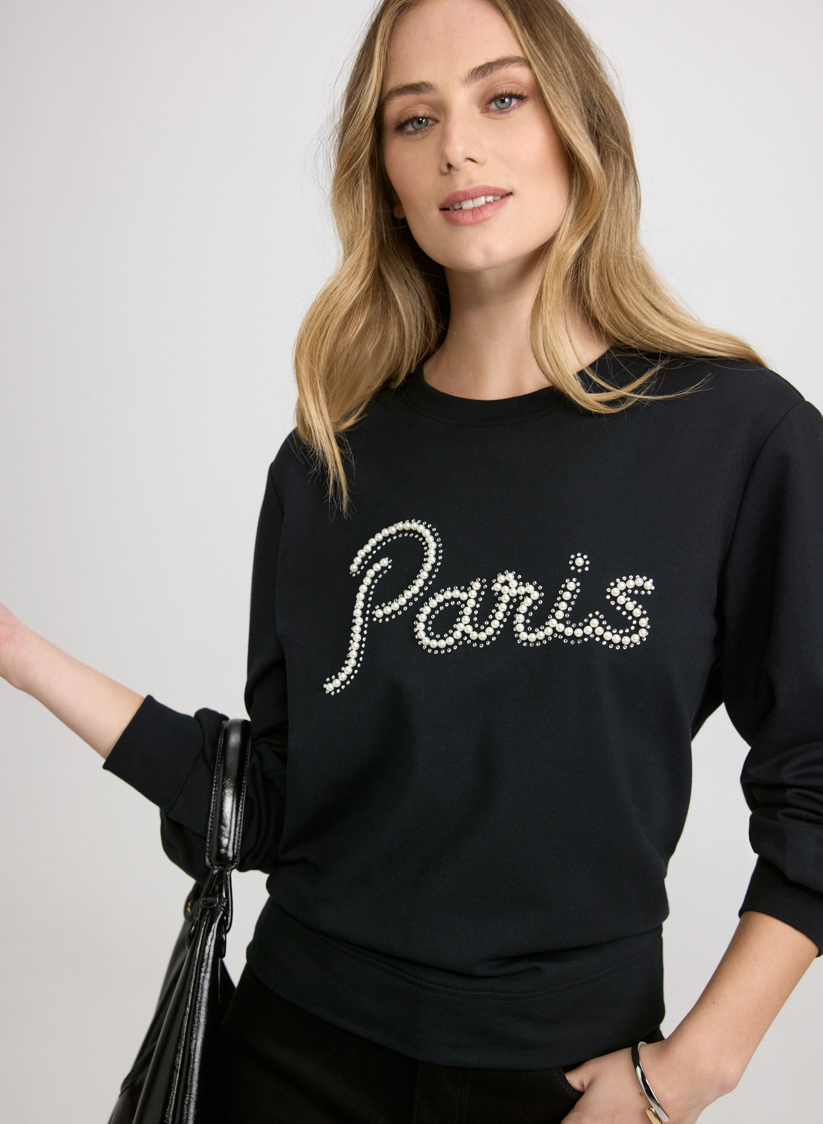 Paris Pearl Sweatshirt