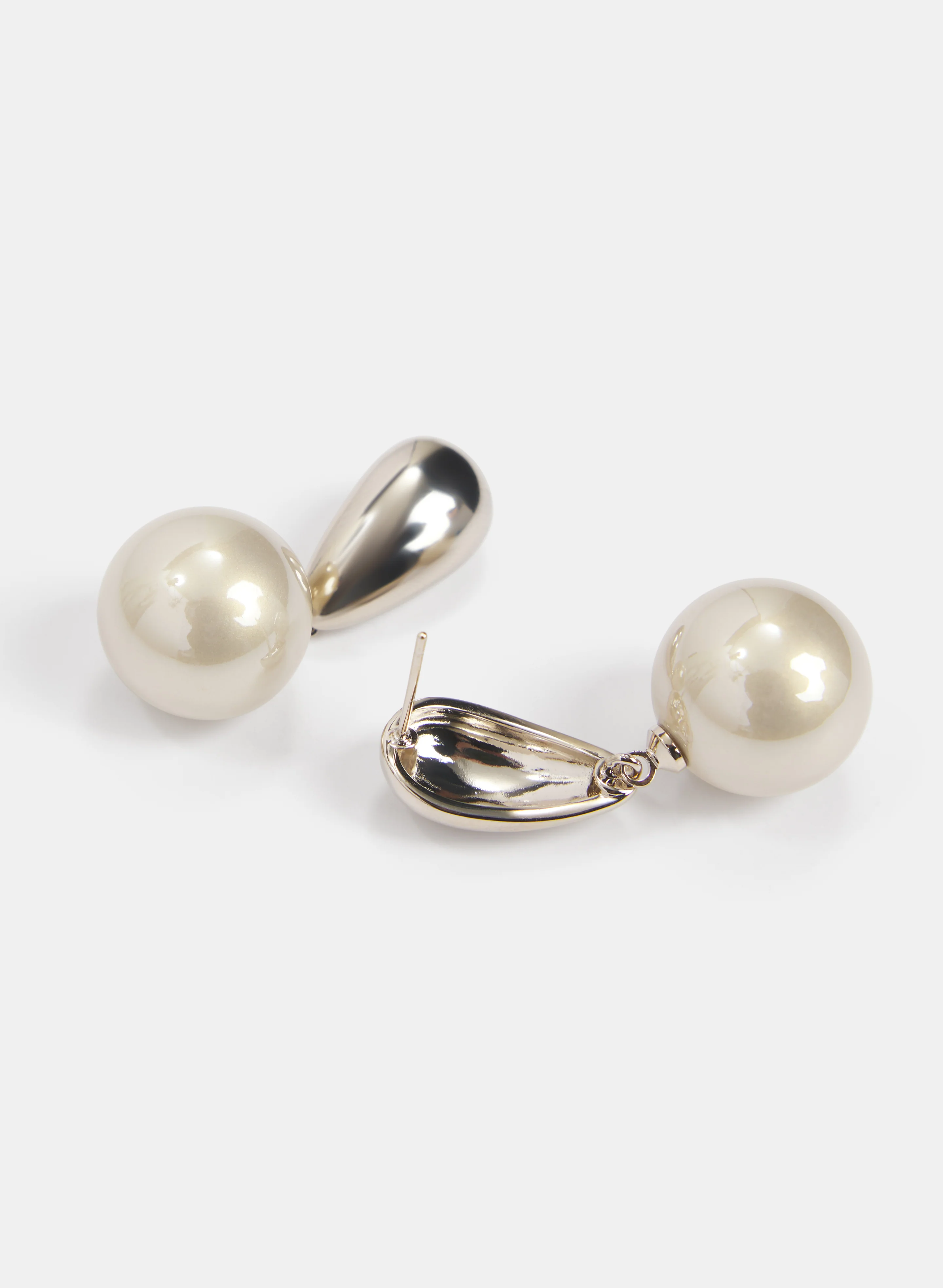 Pearl Drop Earrings - Image 2