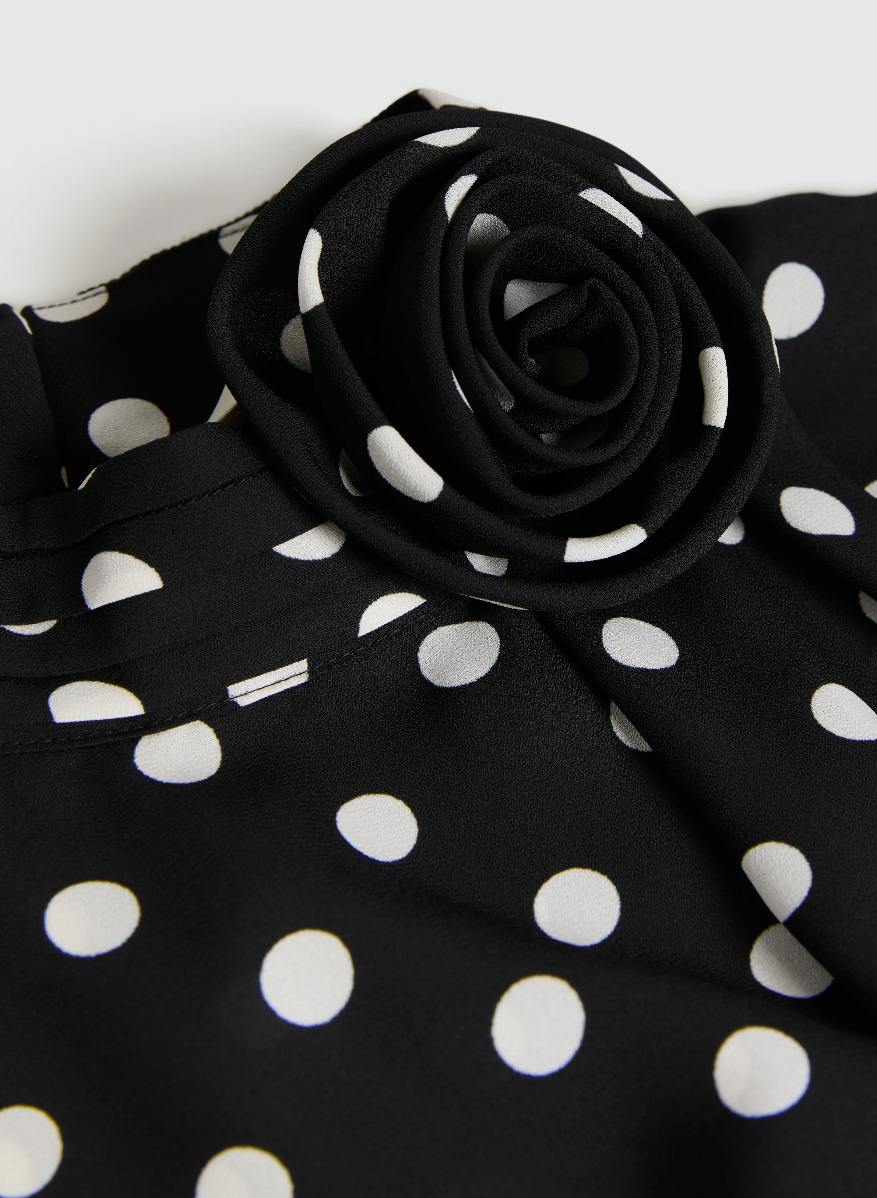 Polka Dot Print Mock Neck Blouse - Image 7