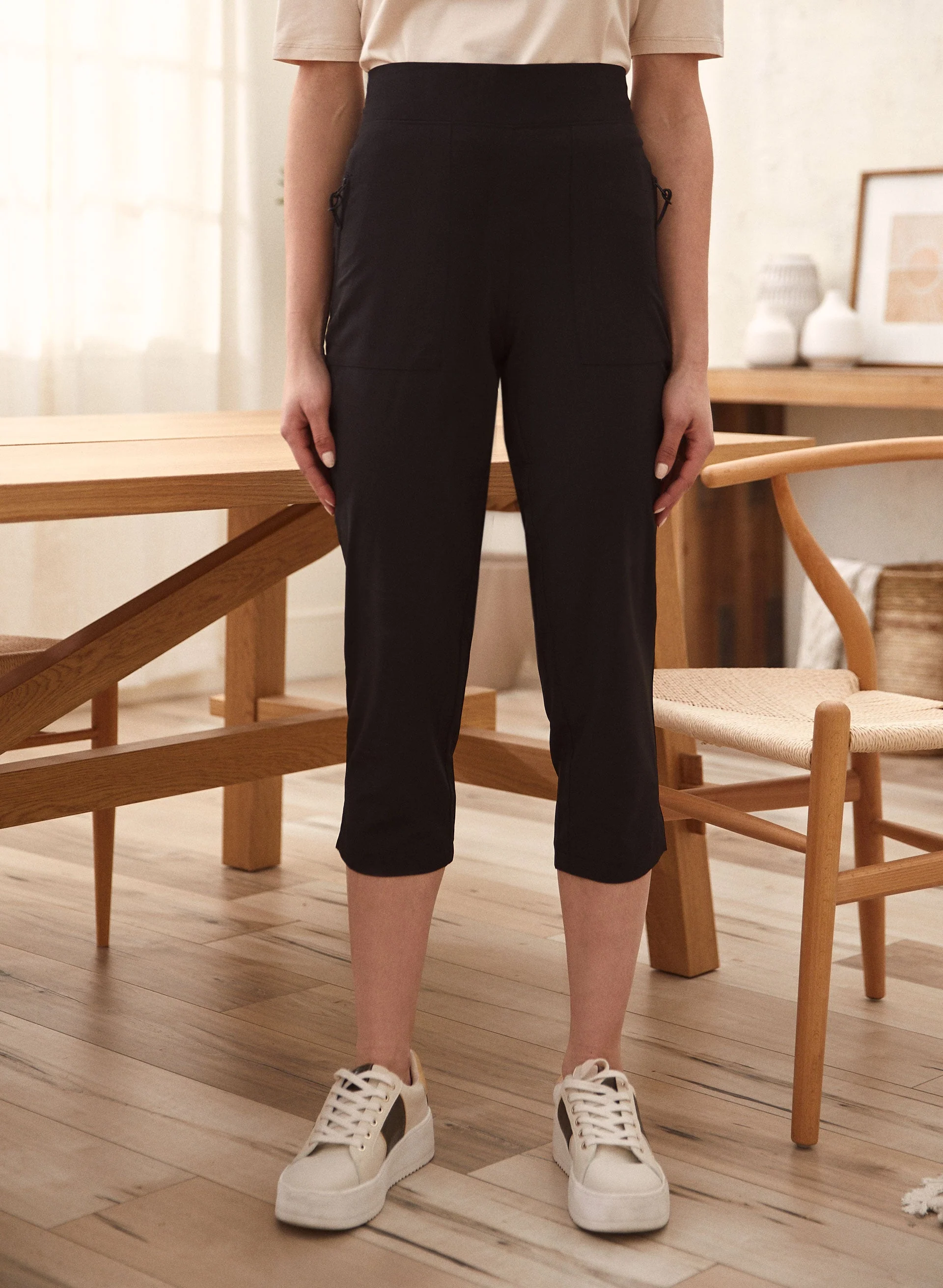 Pull-On Sport Capris