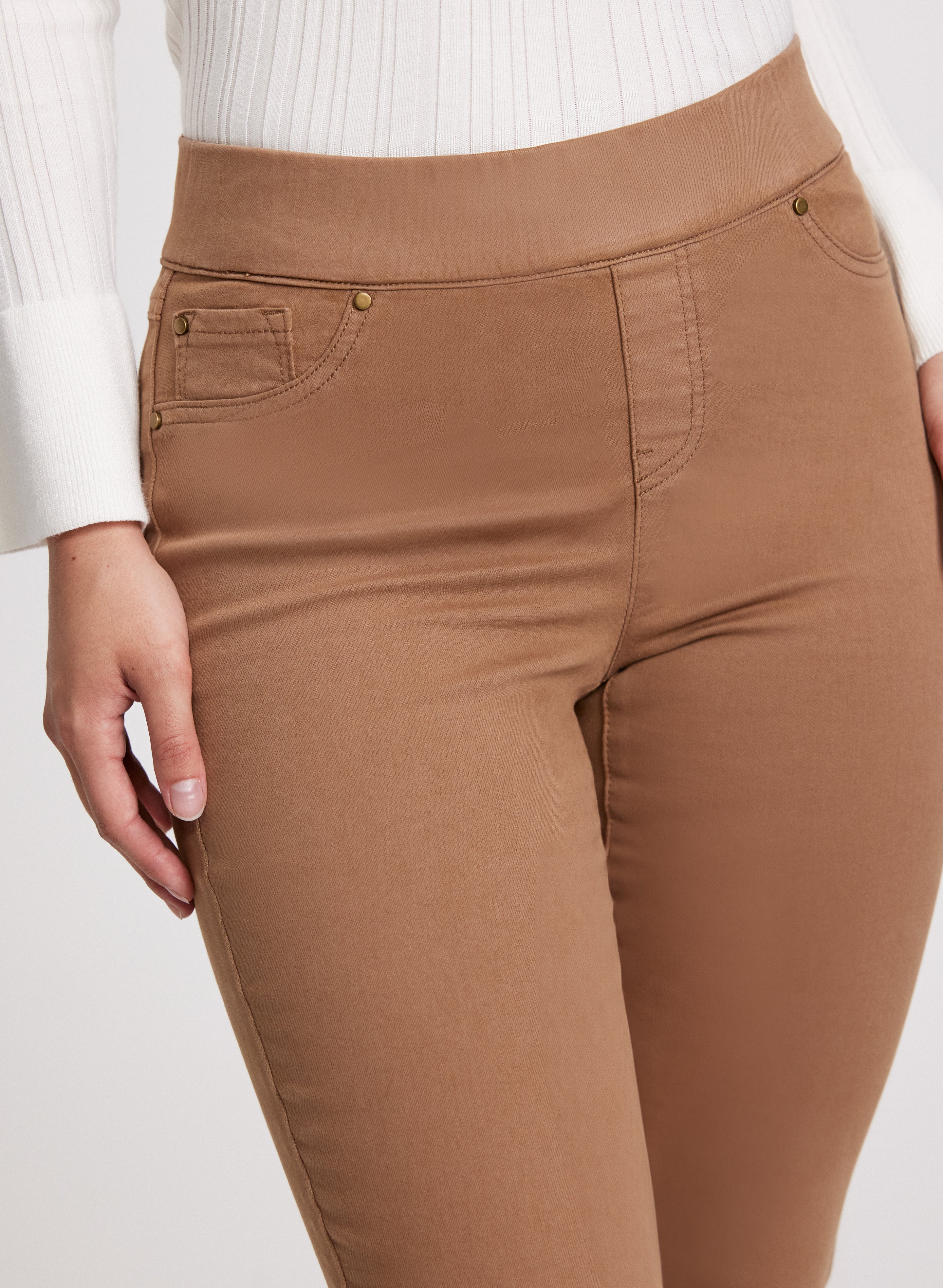 Pull-On Straight Leg Jeans - Image 5