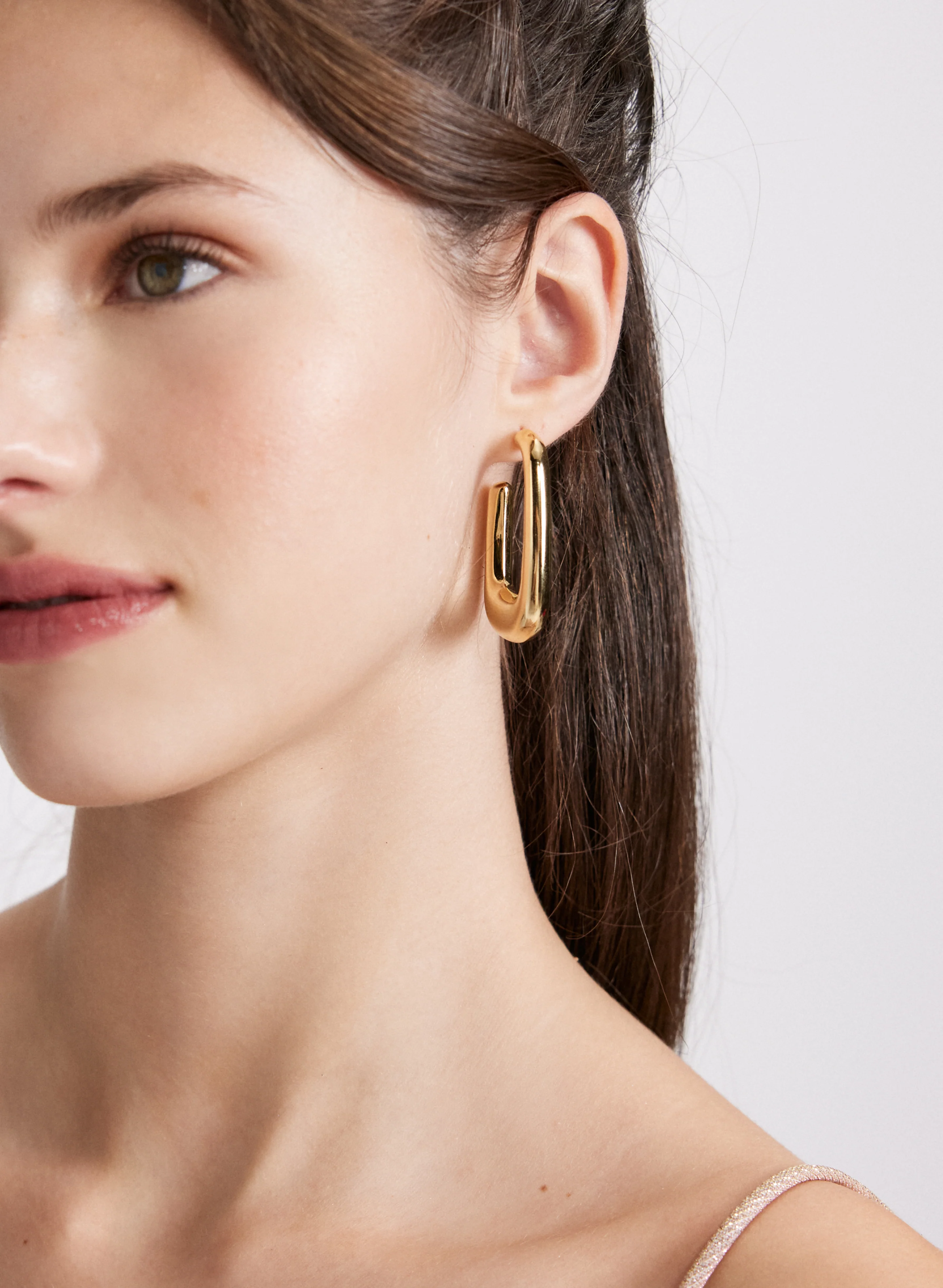 Rectangular Open Hoop Earrings - Image 3