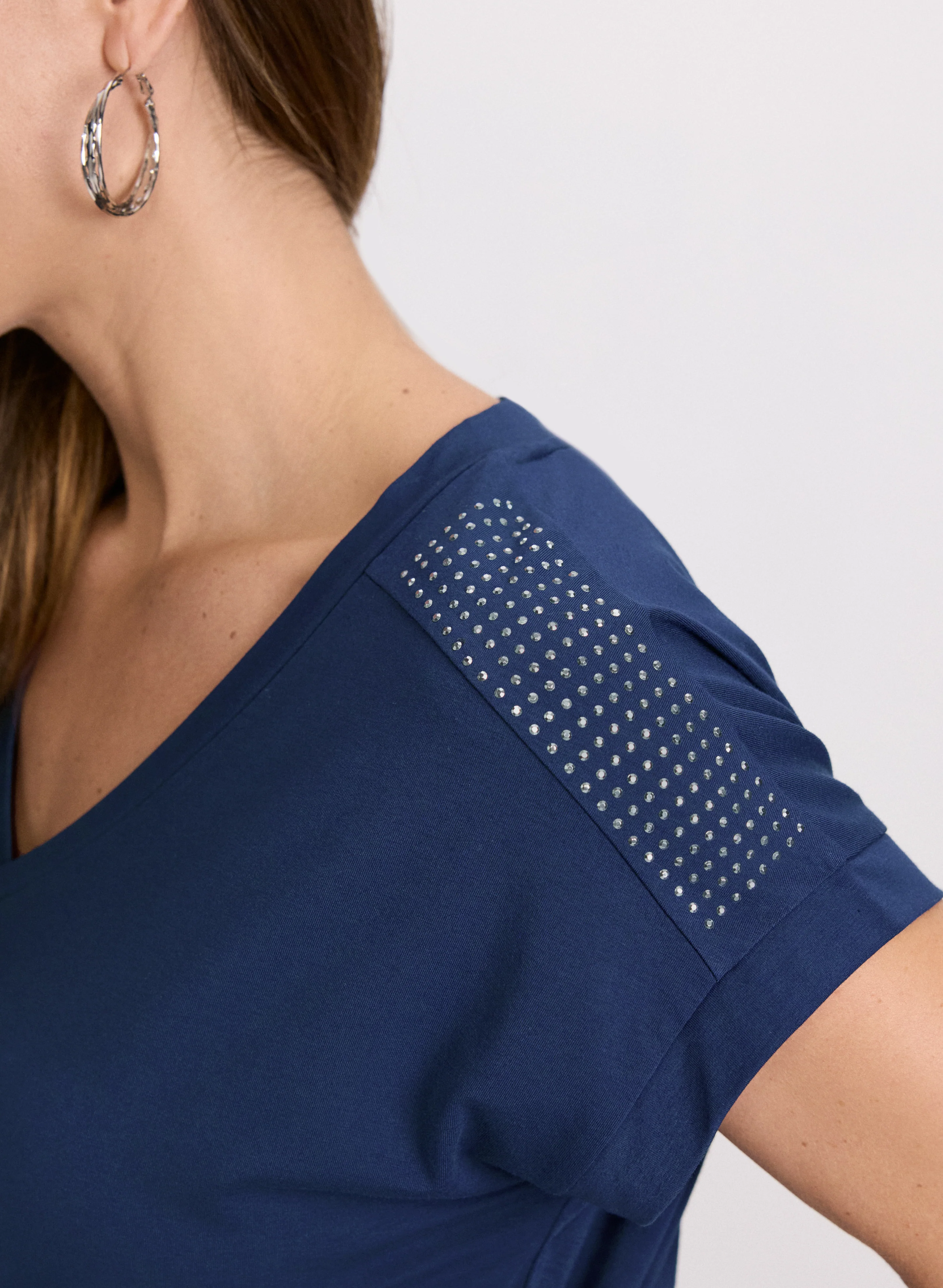 Ruched Rhinestone Detail T-Shirt - Image 5
