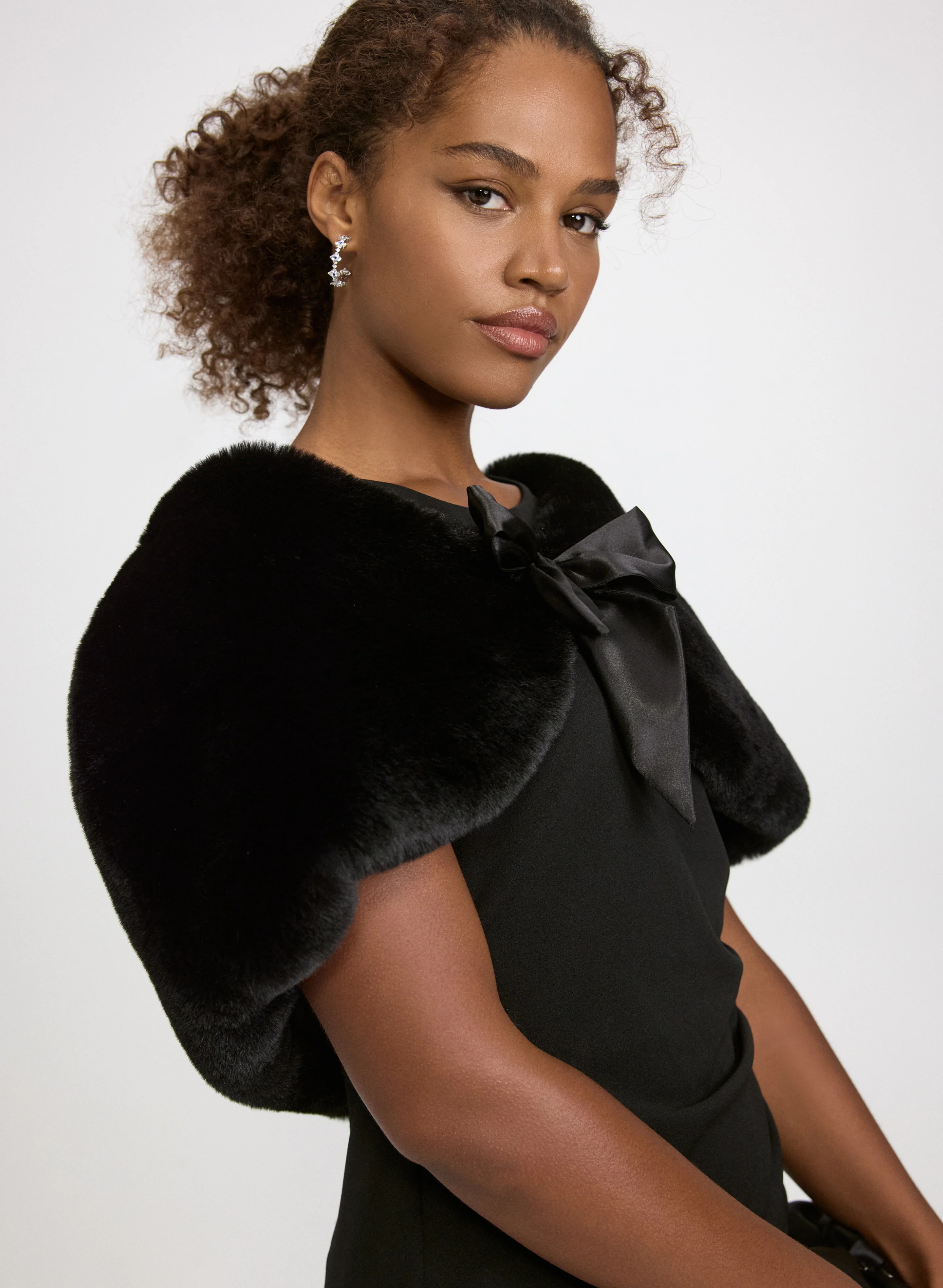 Satin Tie Faux-Fur Stole - Image 2