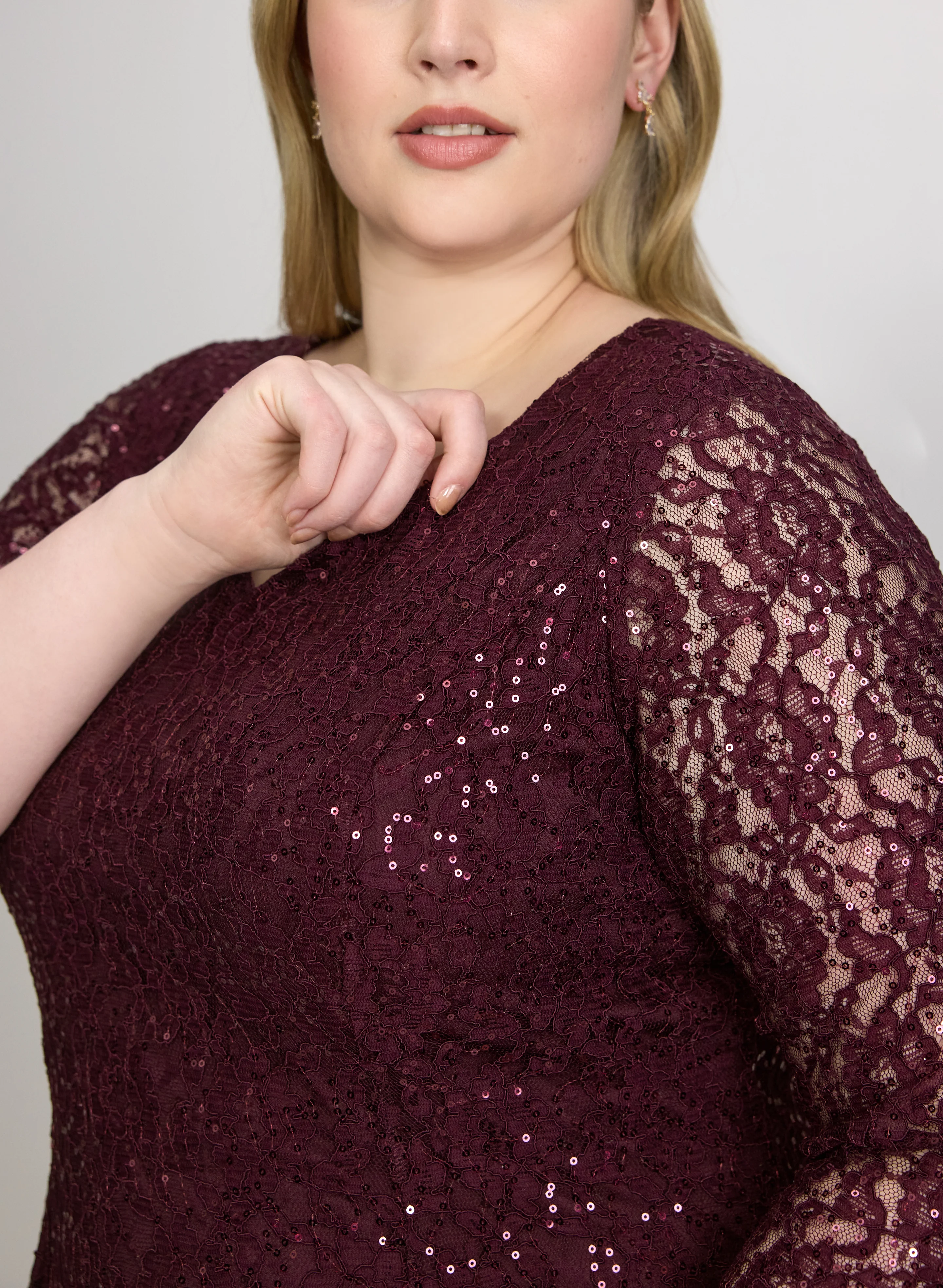 Sequined Lace Dress - Image 5