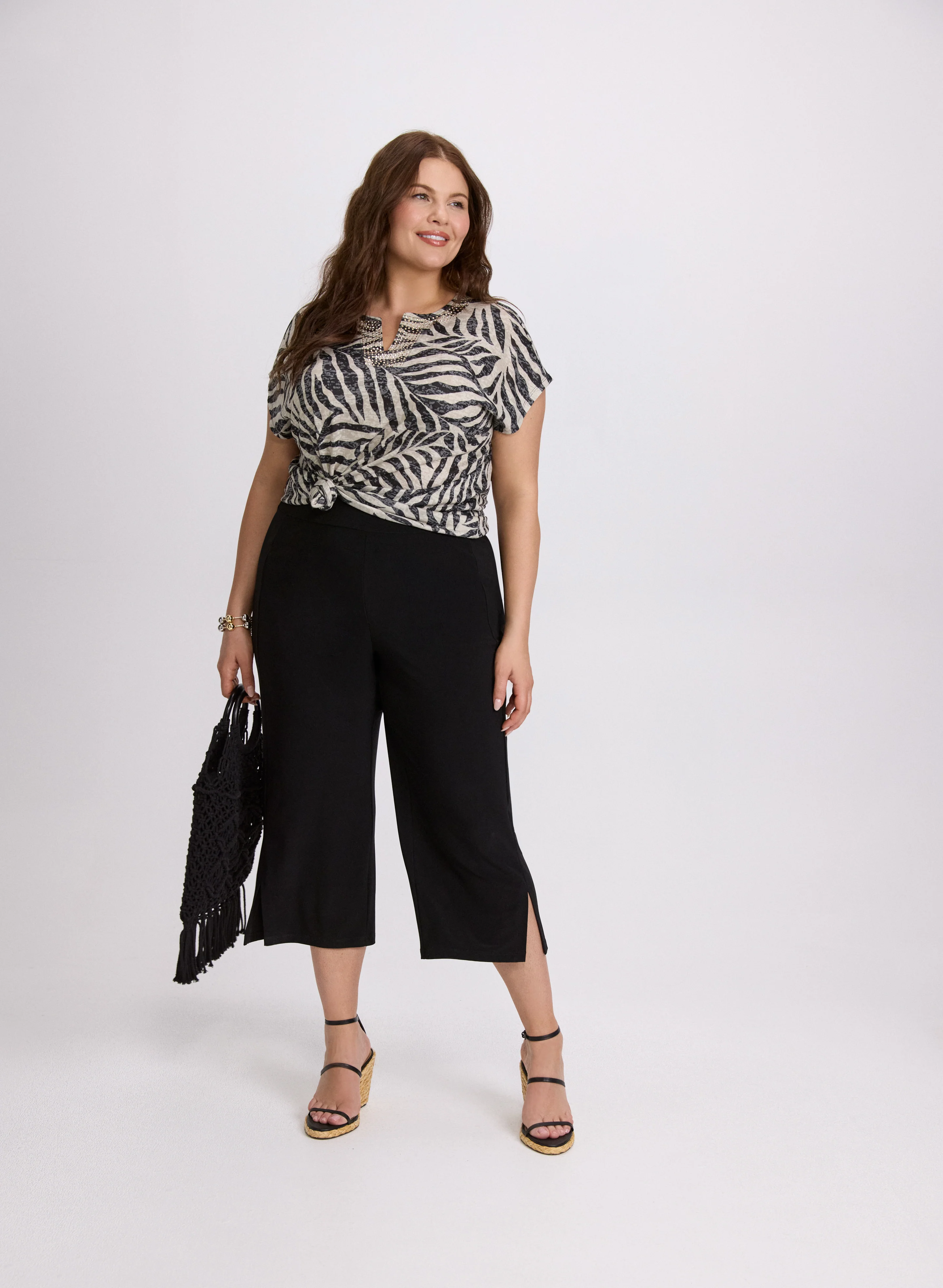 Side Slit Pull-On Capris - Image 3