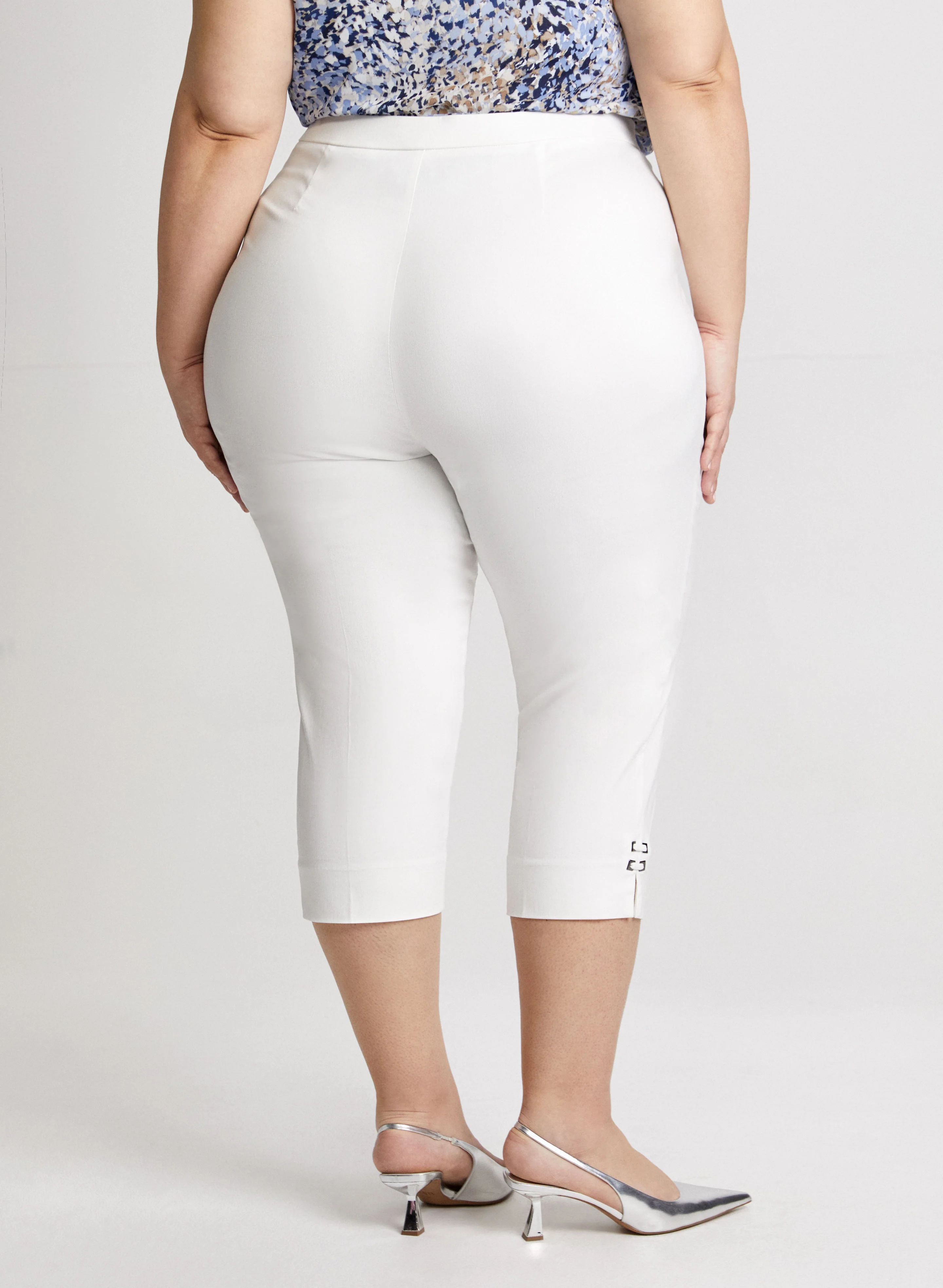 Signature Fit Bengaline Capris - Image 4