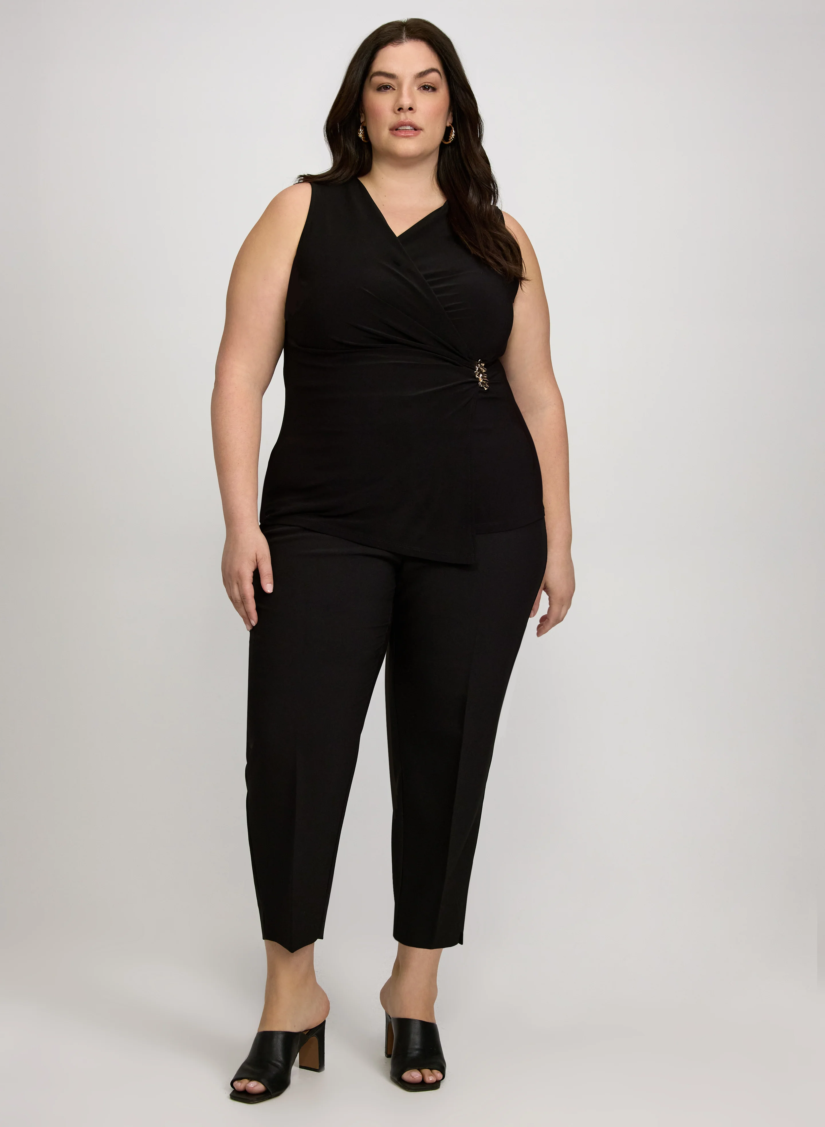 Sleeveless Brooch Top - Image 3