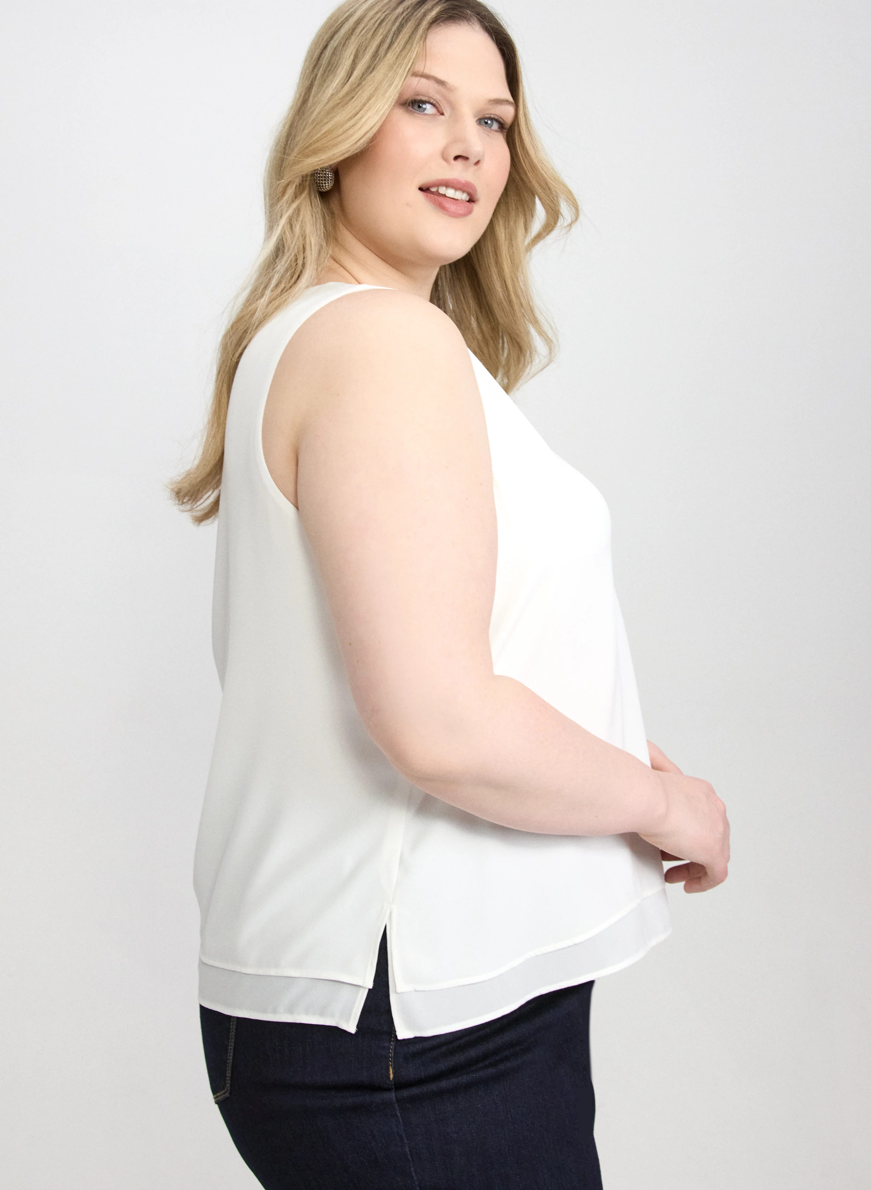 Sleeveless Crepe Blouse - Image 9