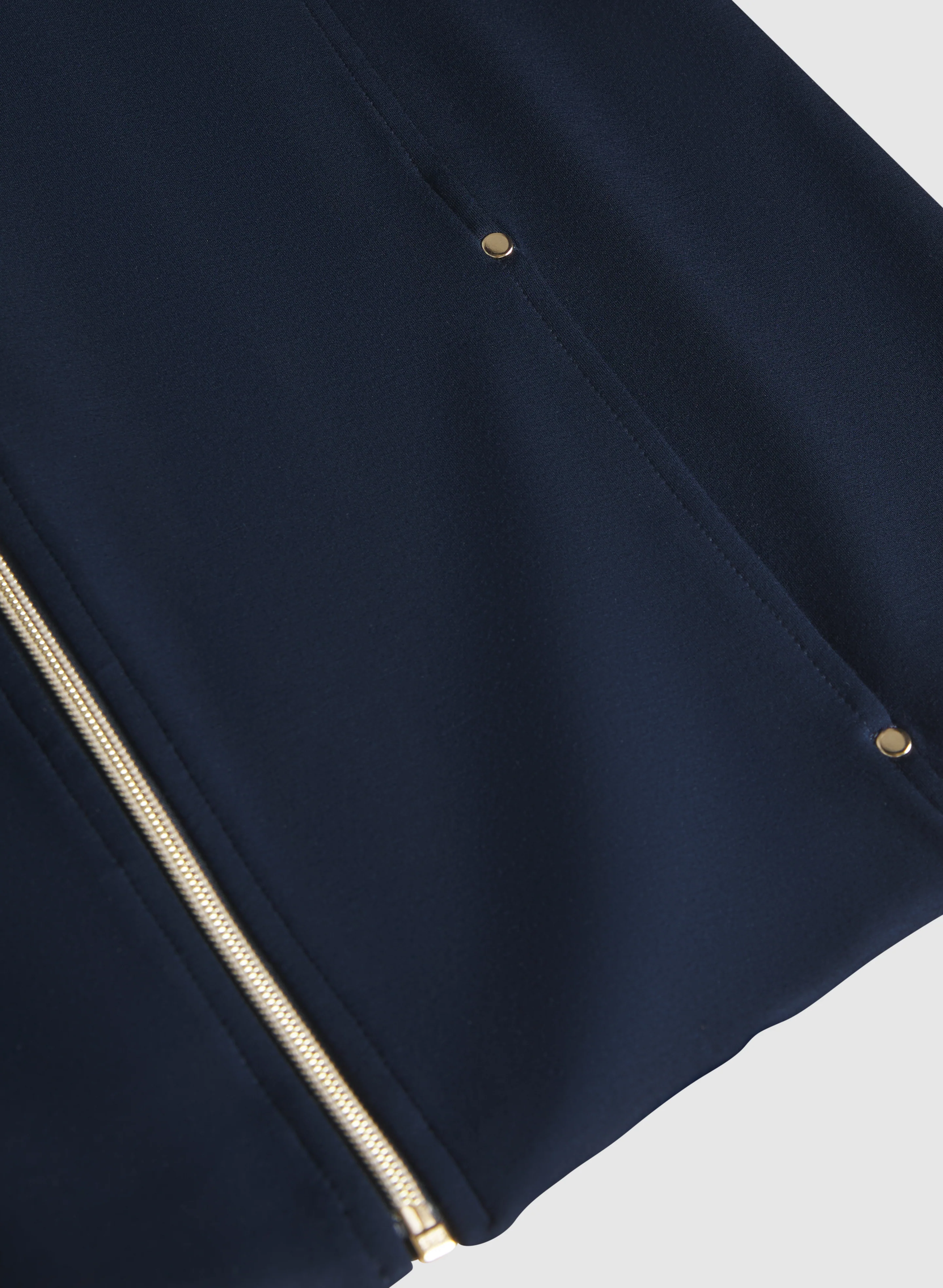 Sleeveless Zip-Up Top - Image 7