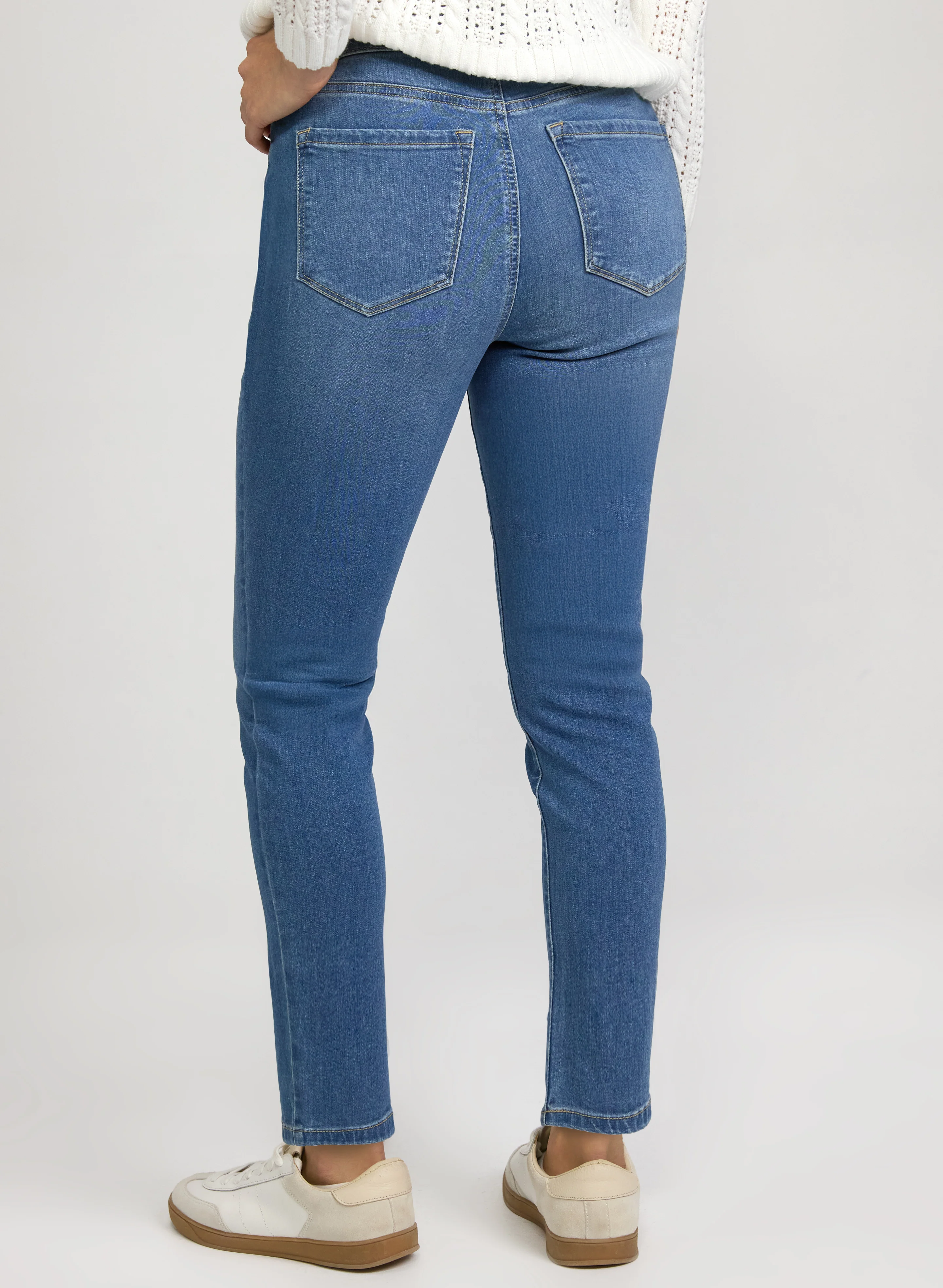 Slim-Leg Pull-On Jeans - Image 4