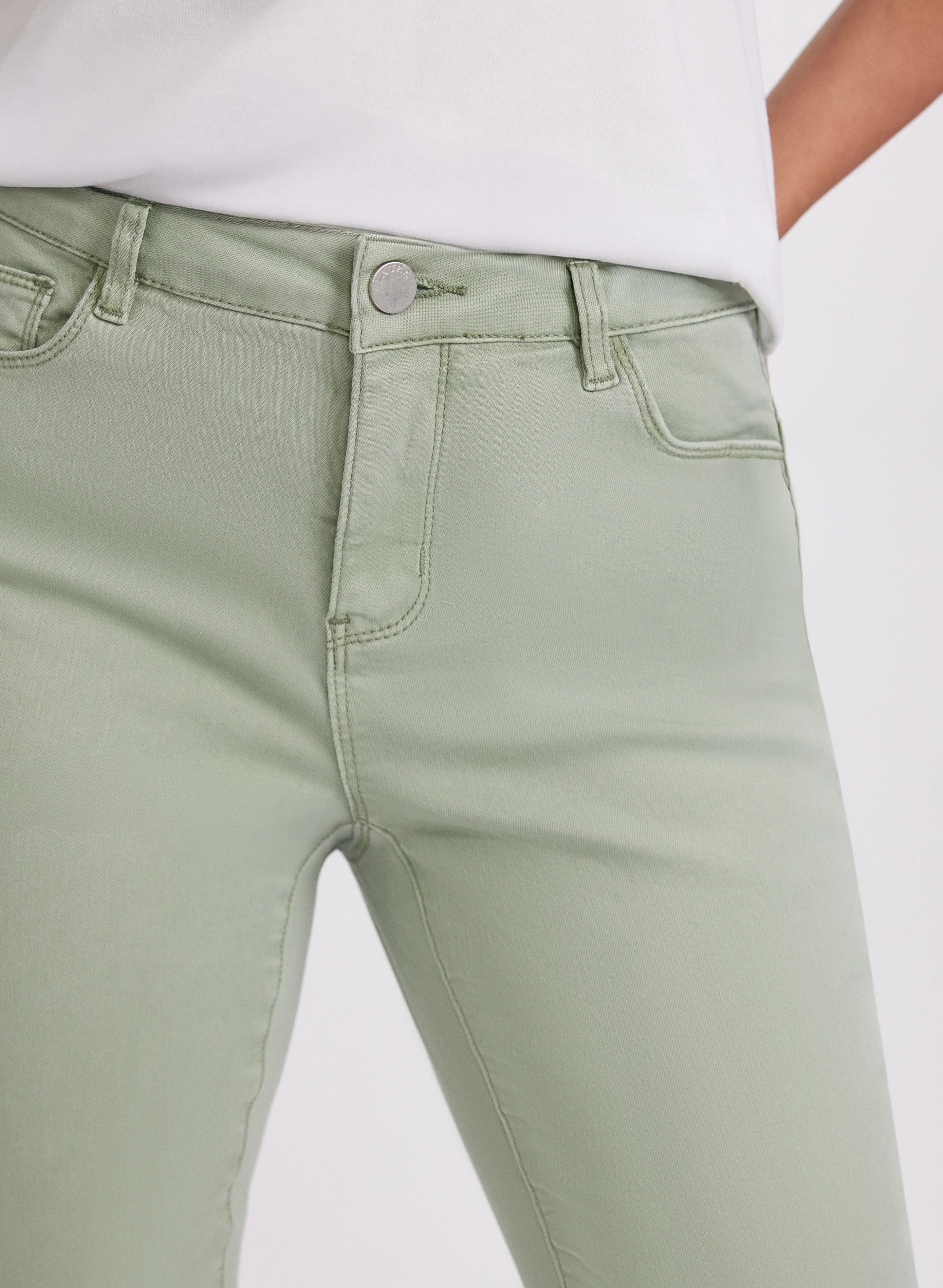 Slim-Leg Jeans - Image 5
