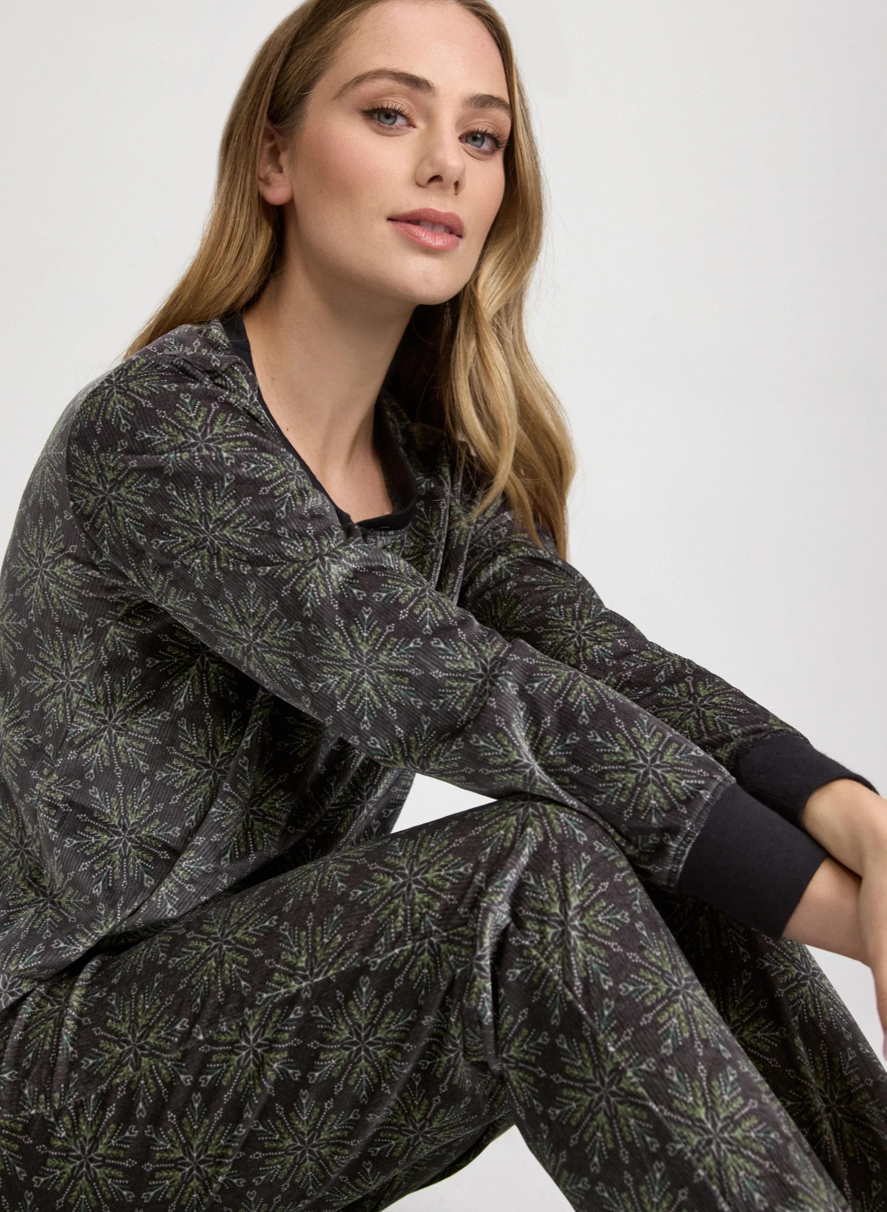 Snowflake Print Pyjama Set - Image 2