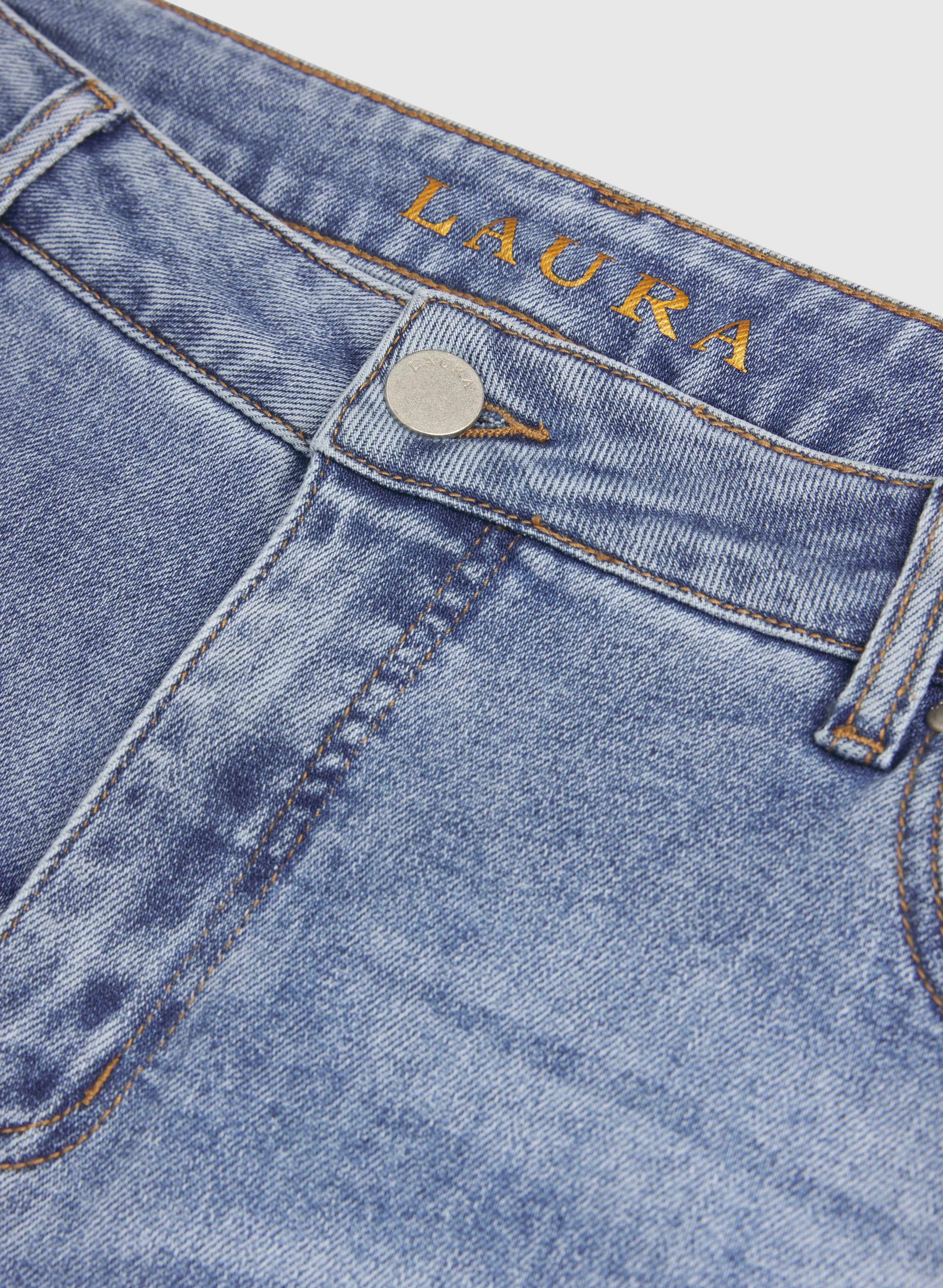 Straight-Leg Denim Capris - Image 8
