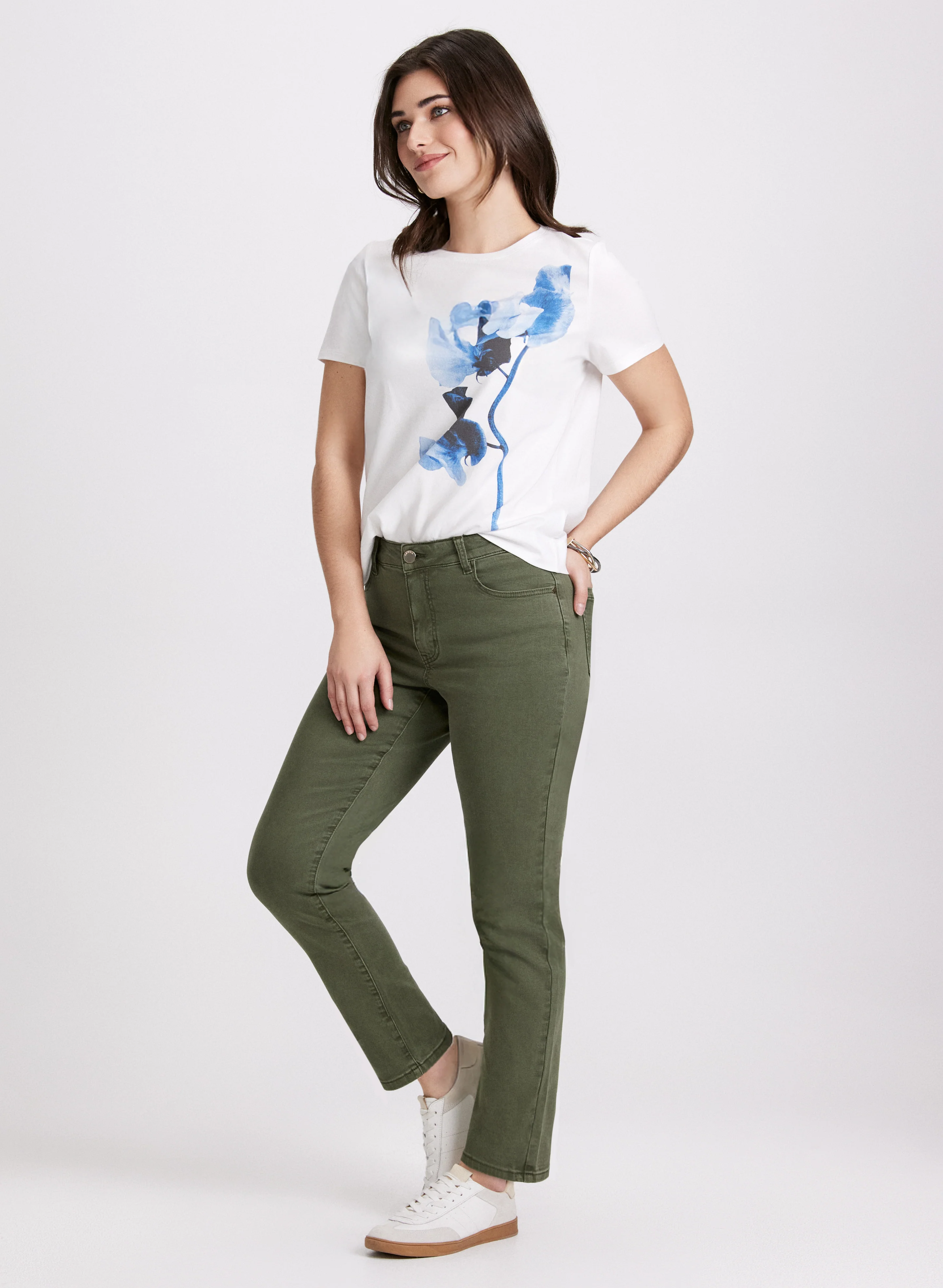 Straight-Leg Jeans - Image 4