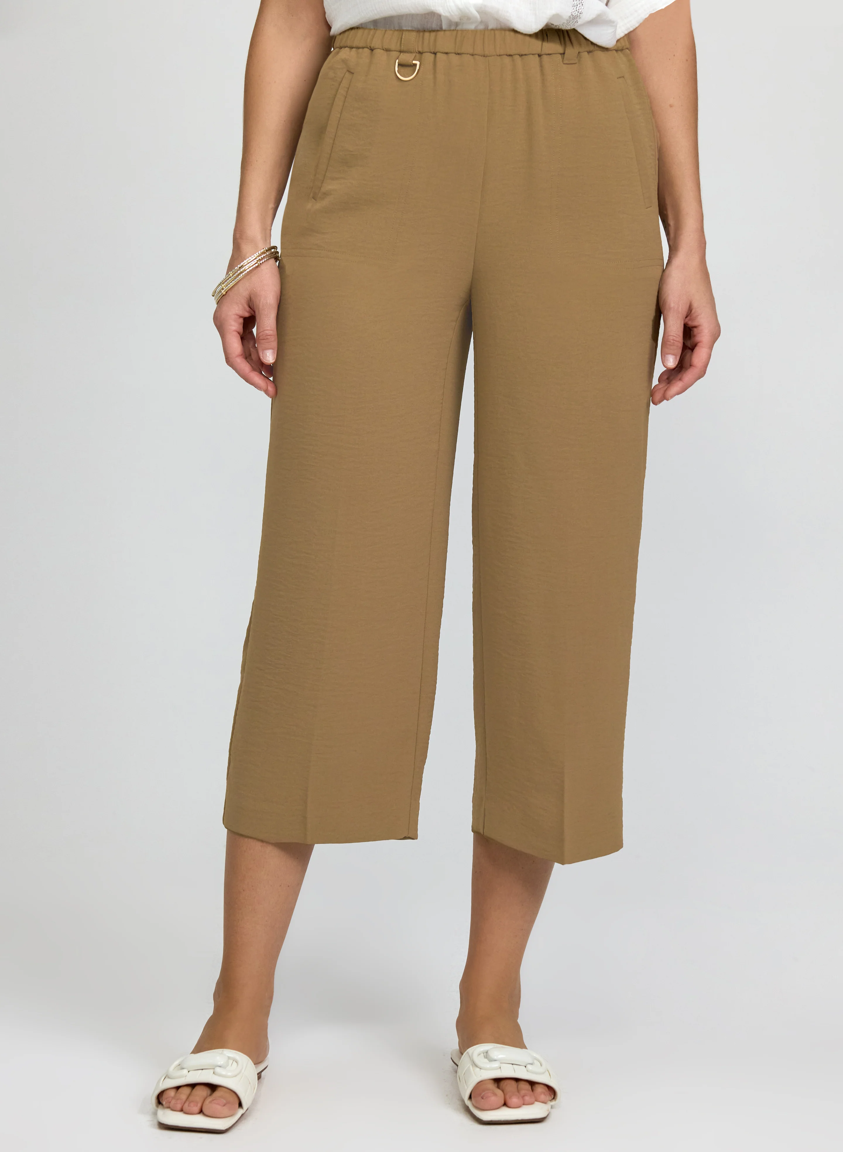 Wide-Leg Capris