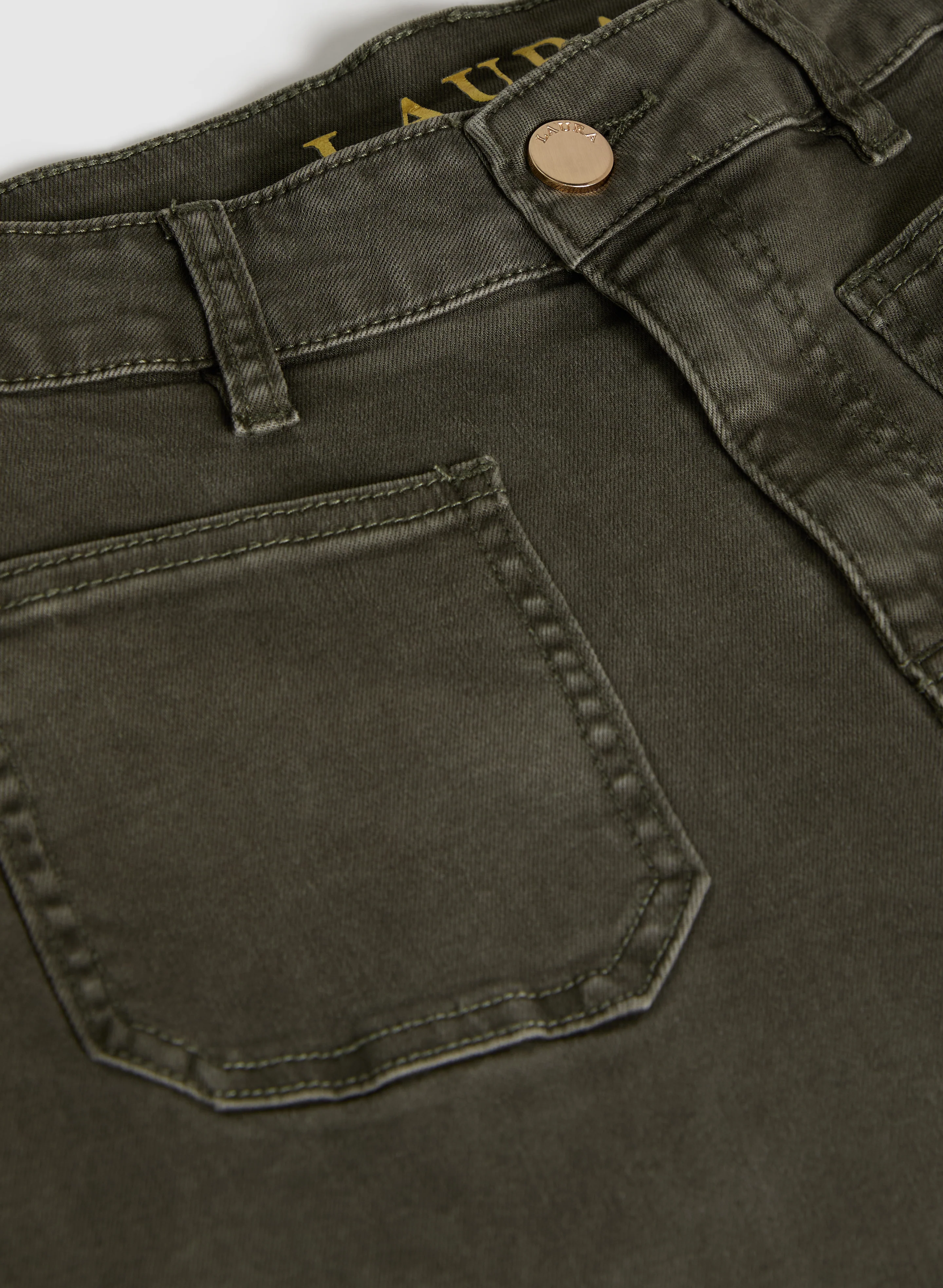 Wide-Leg Cropped Jeans - Image 7