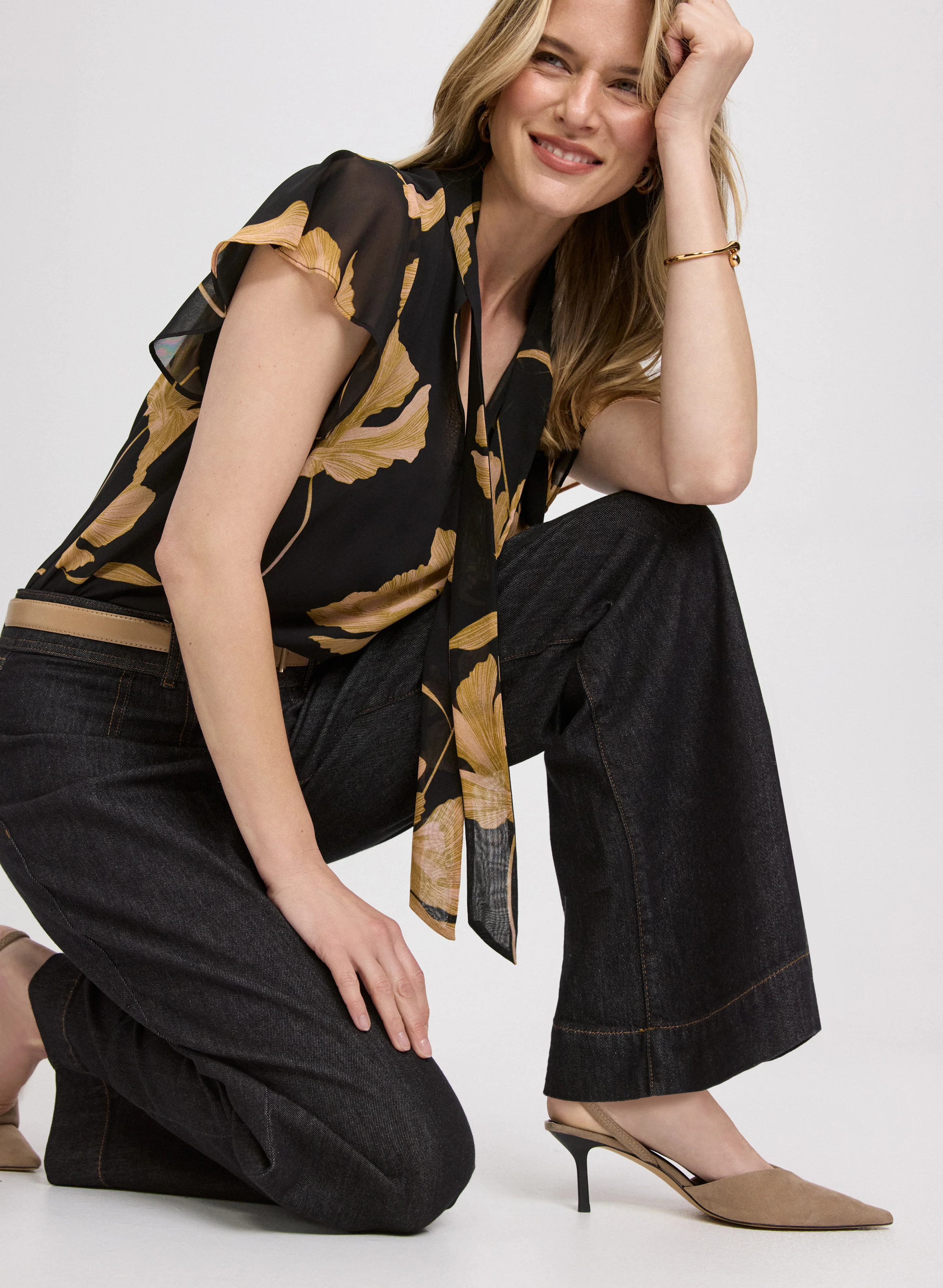Wide-Leg Jeans - Image 4